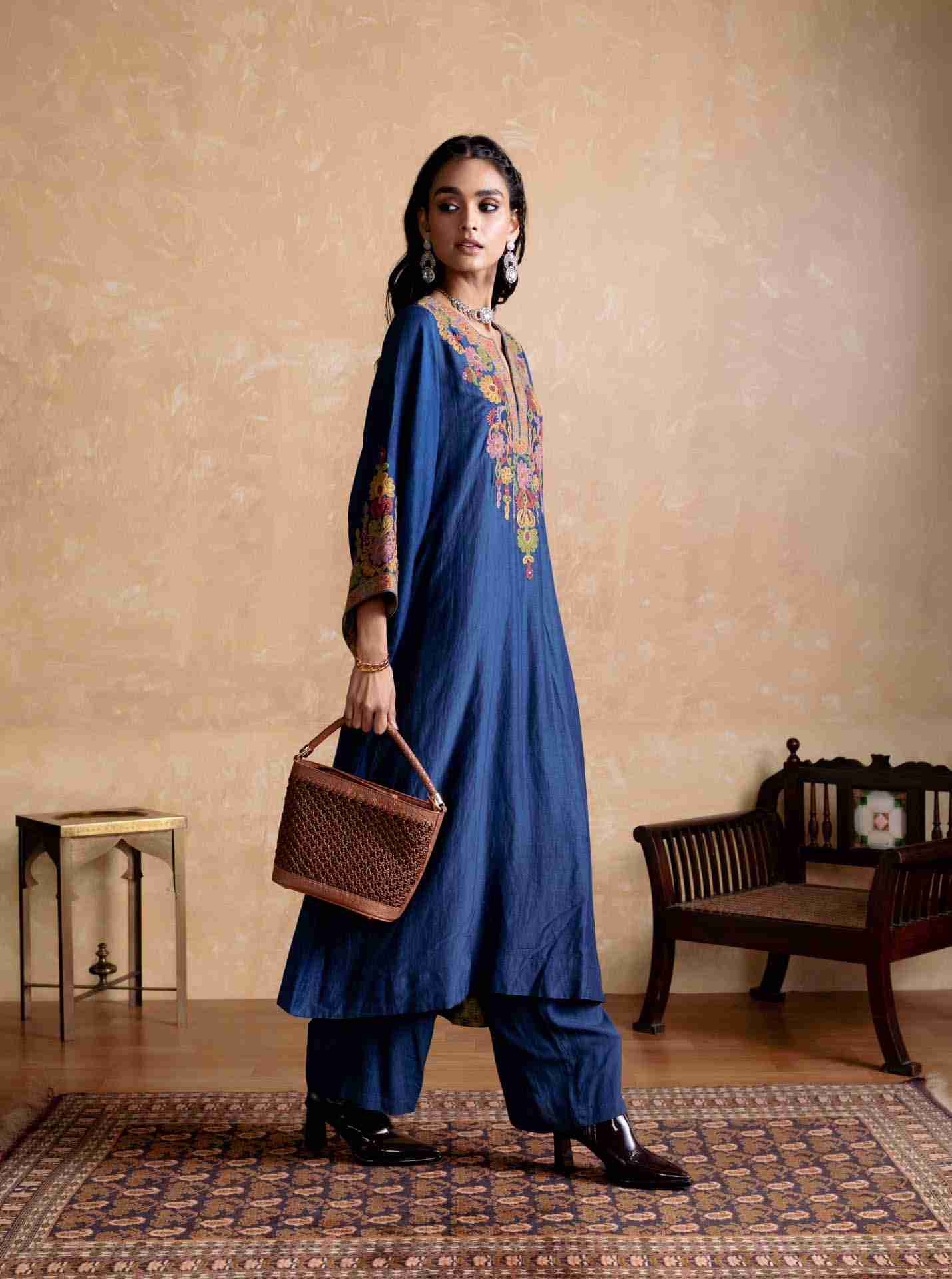 Blue Suta Kurta Set