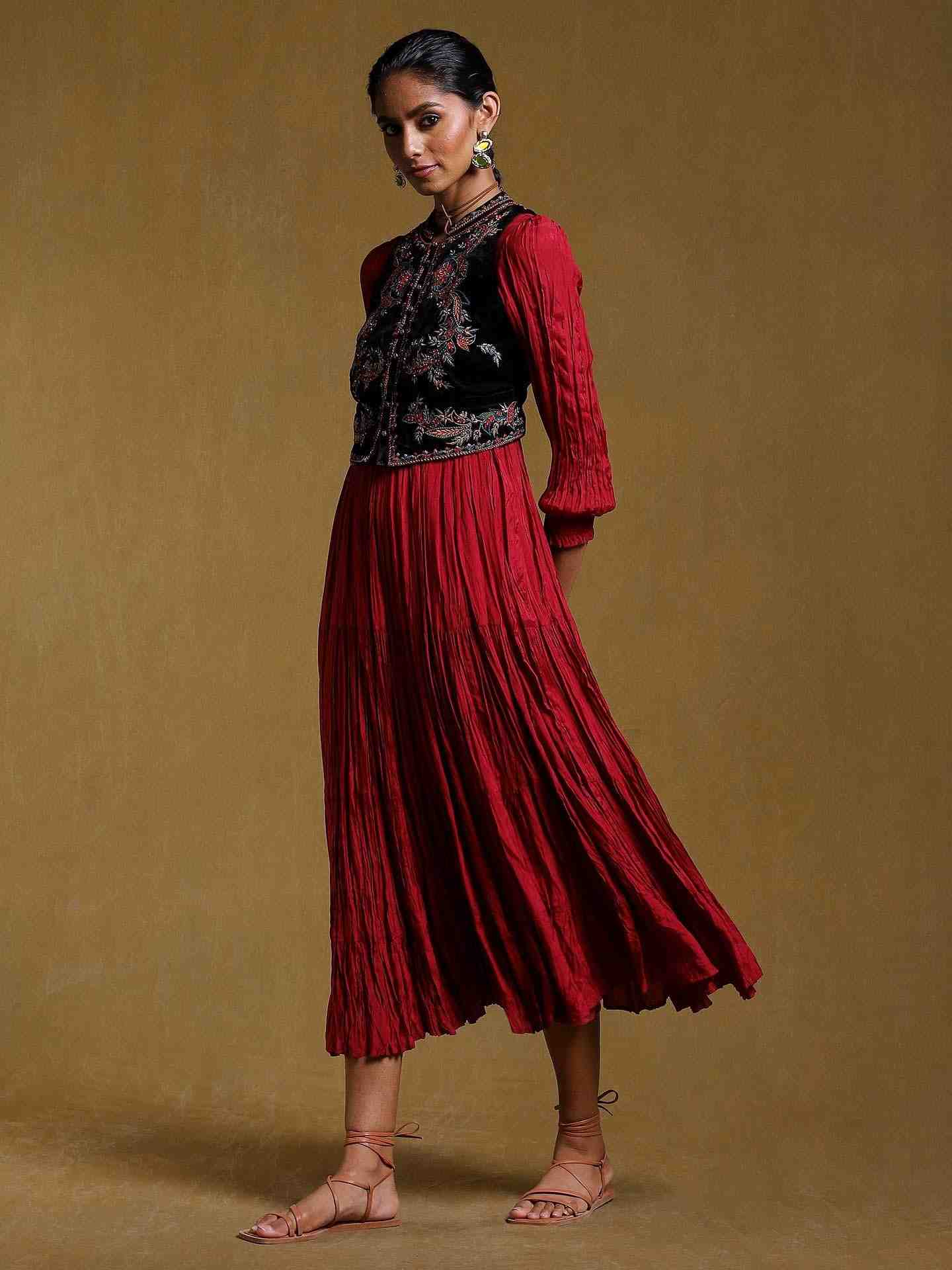 Burgundy Sarasa Solid Kurta Set