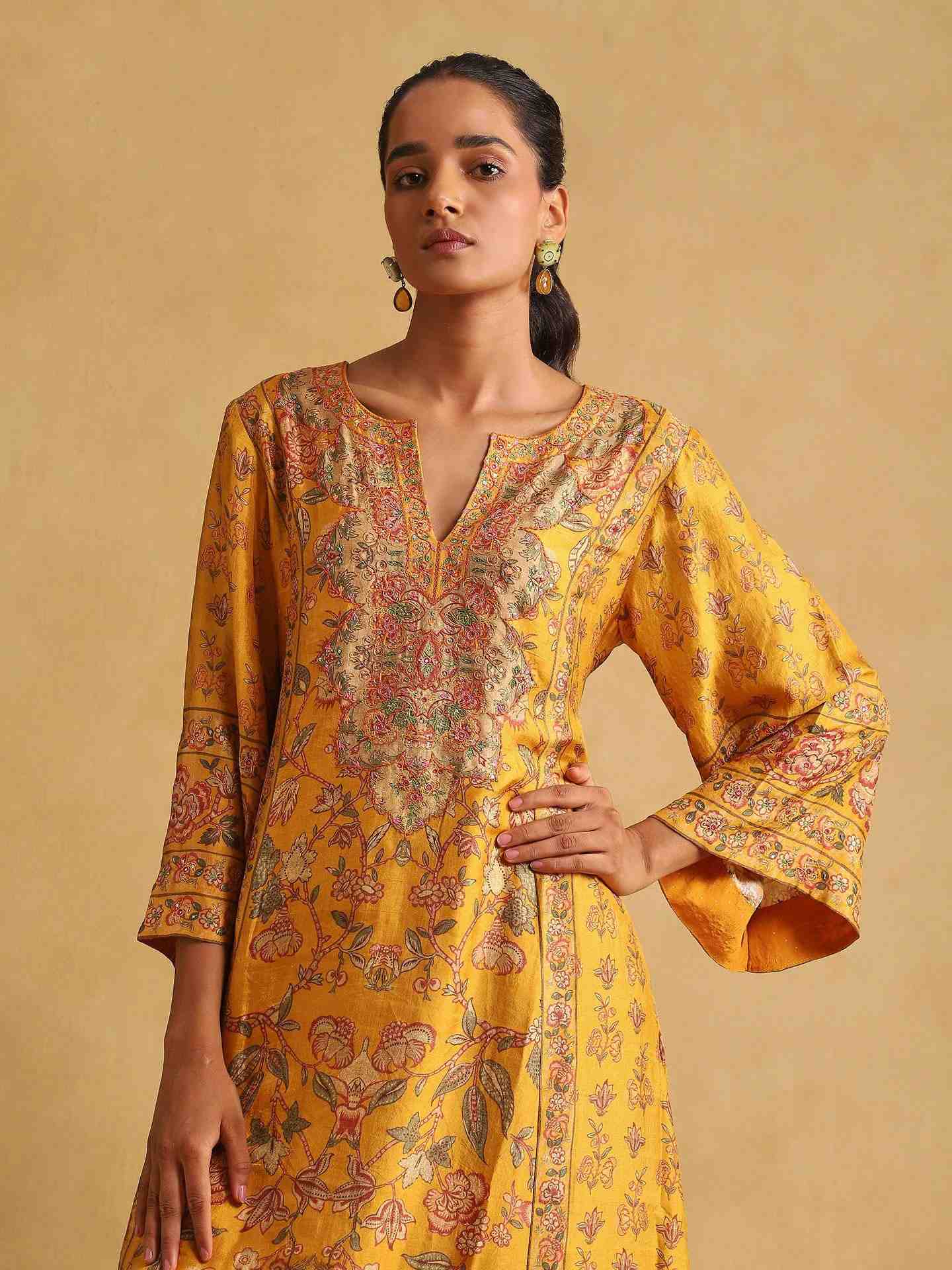 Mustard & Multi Kalamkriti Suit Set