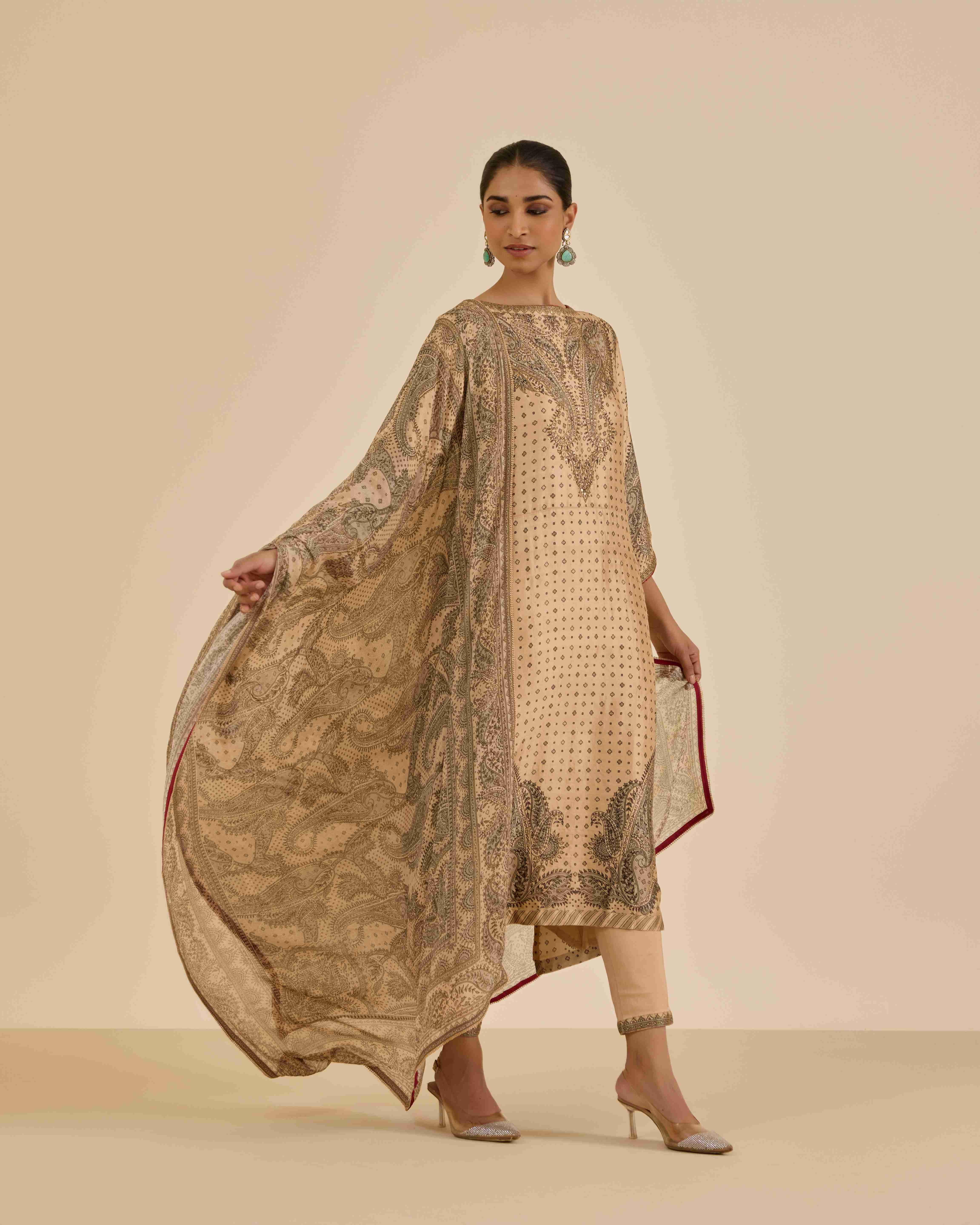 Beige & Black Dancing Paisley Suit Set
