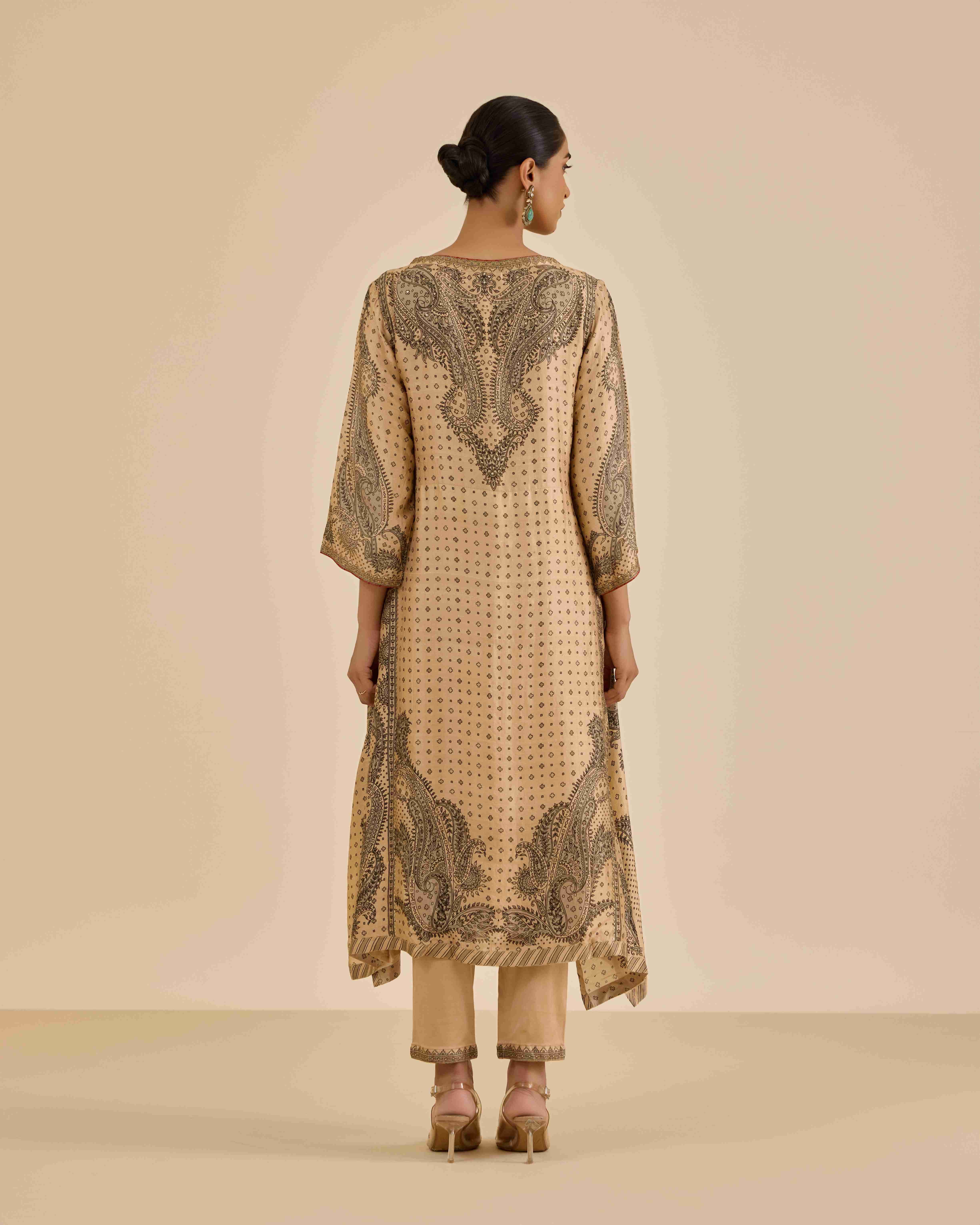 Beige & Black Dancing Paisley Suit Set