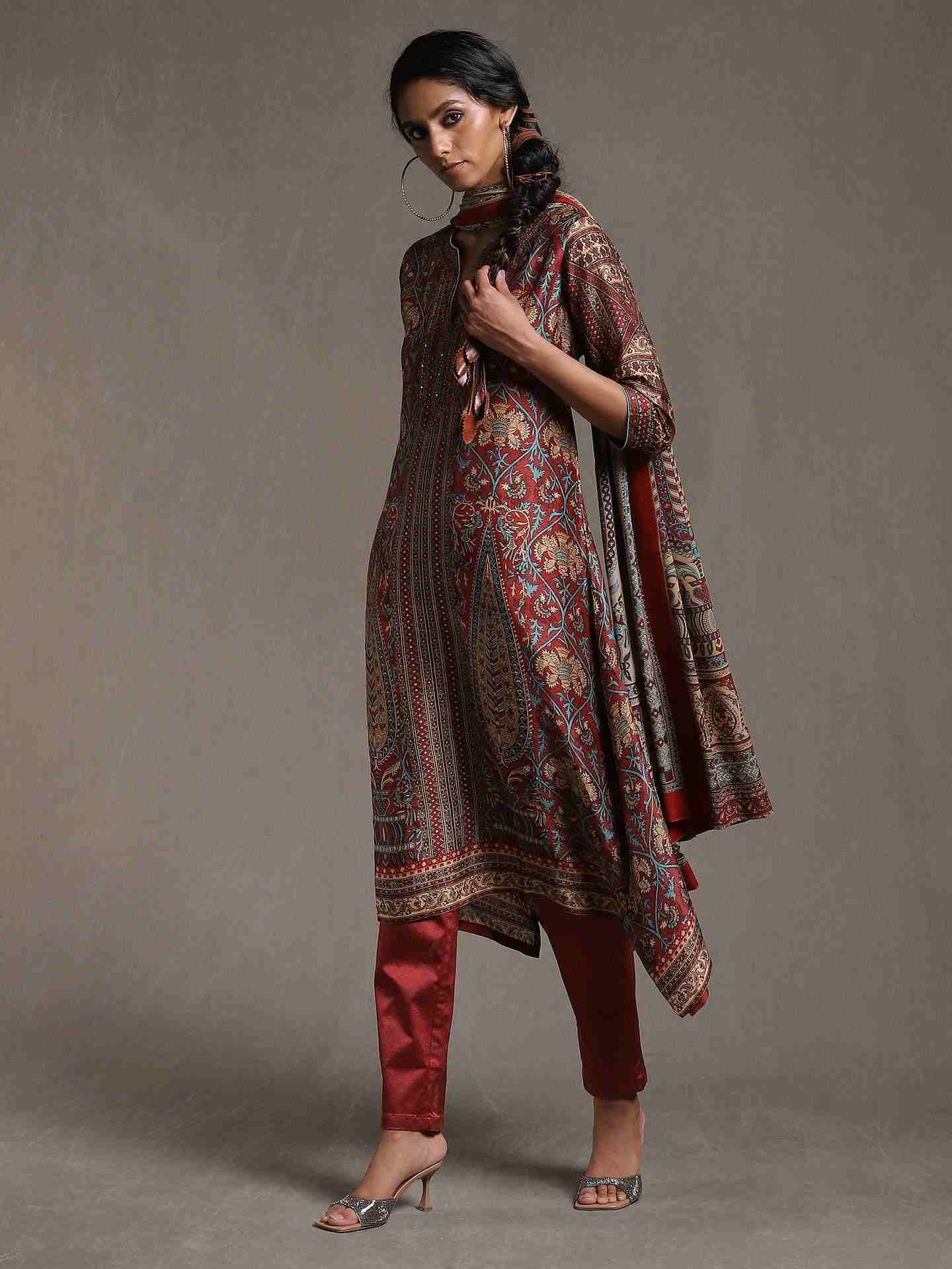 Beige & Burgundy Kulha Suit Set