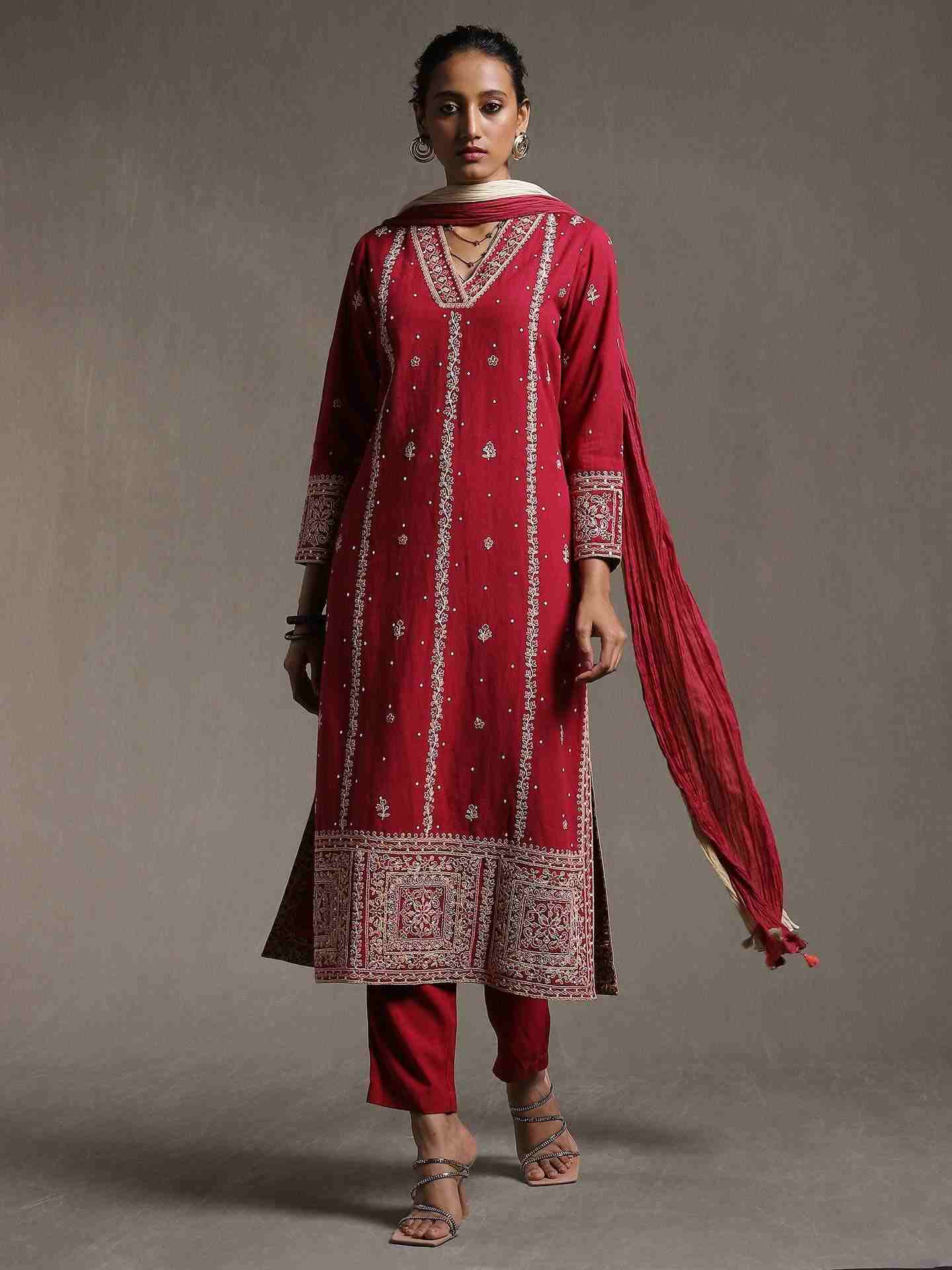 Maroon Ulla Solid Cotton Suit Set