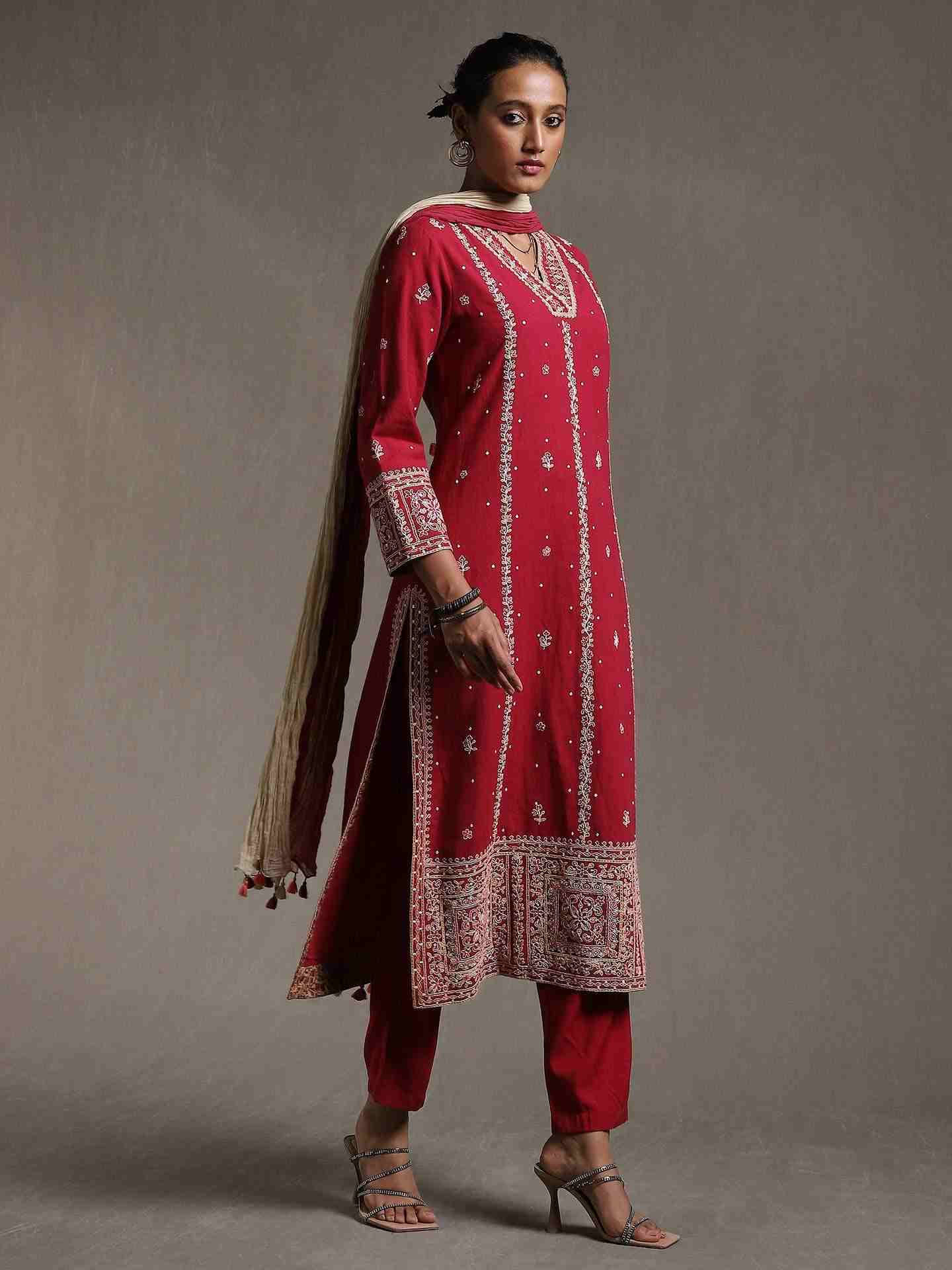 Maroon Ulla Solid Cotton Suit Set