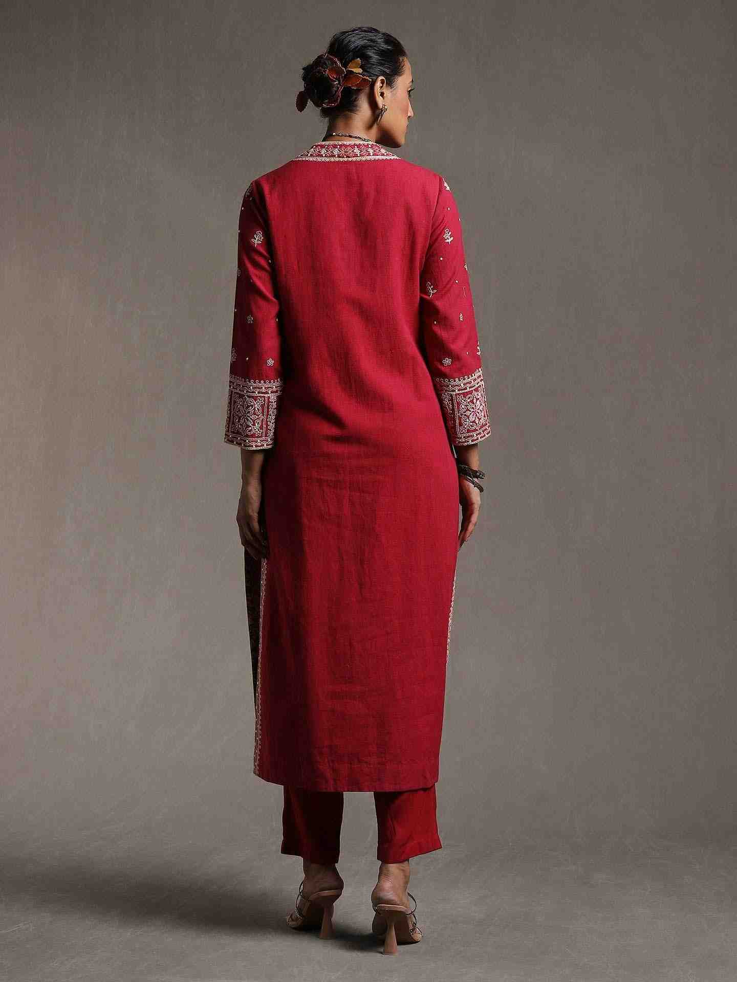 Maroon Ulla Solid Cotton Suit Set