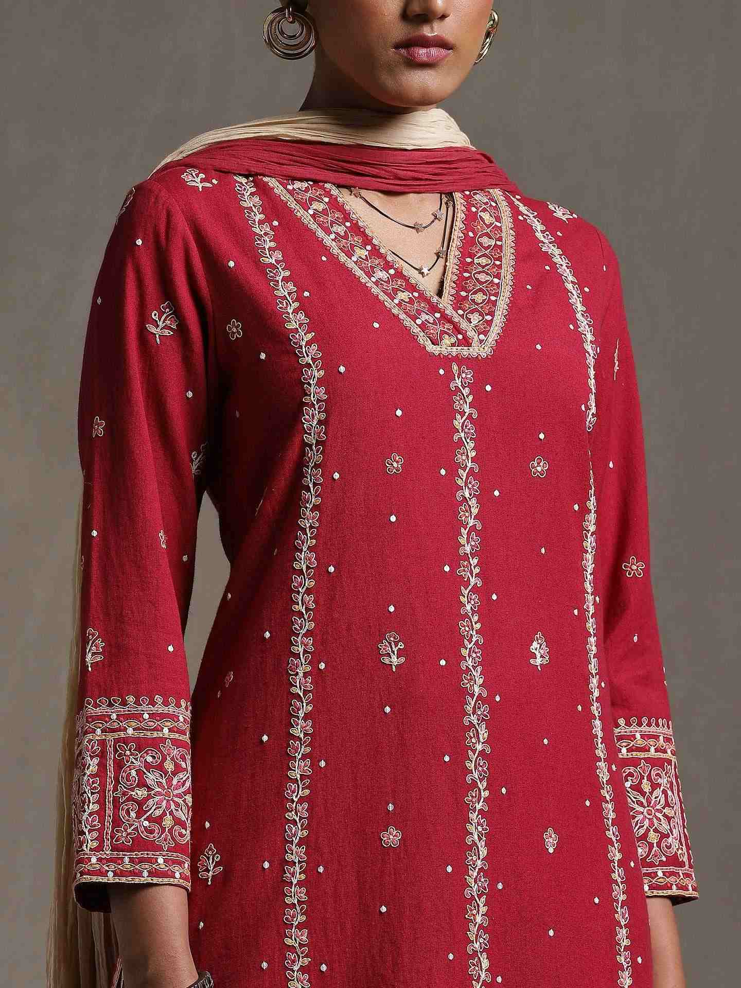 Maroon Ulla Solid Cotton Suit Set