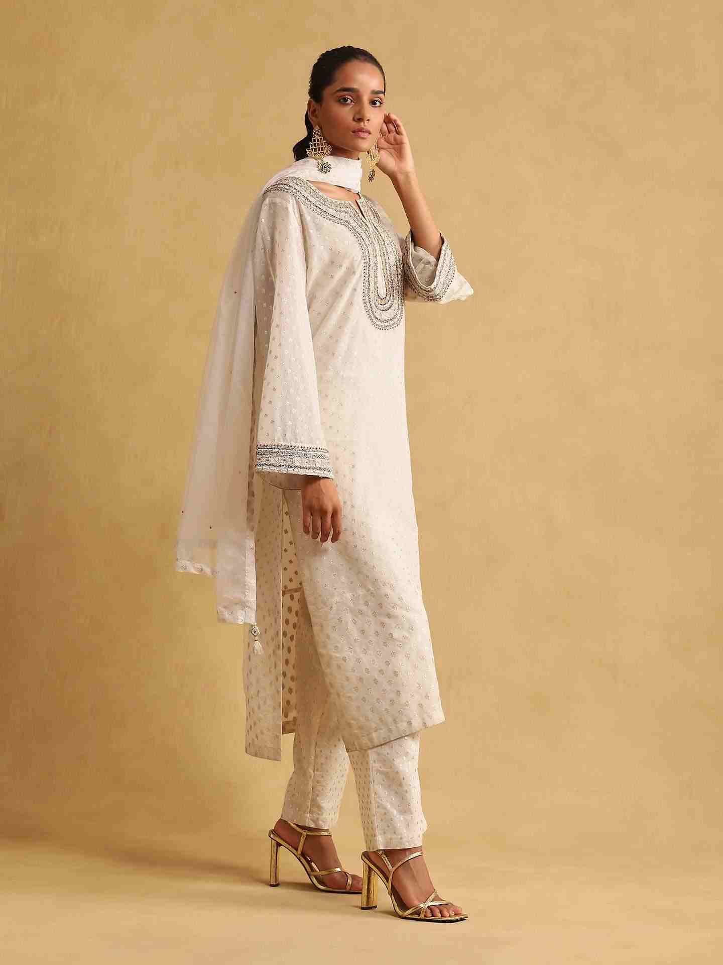 Off White Rimjhim Cotton Suit Set