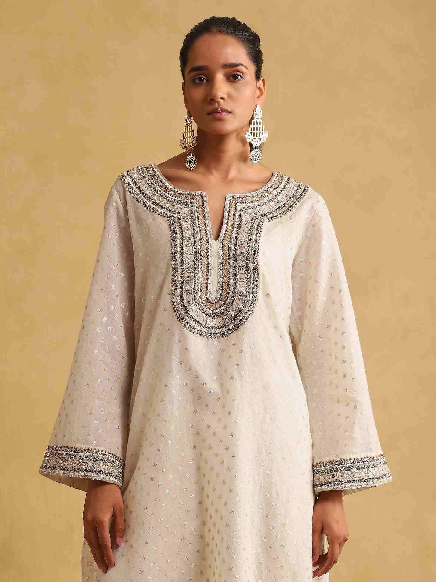 Off White Rimjhim Cotton Suit Set