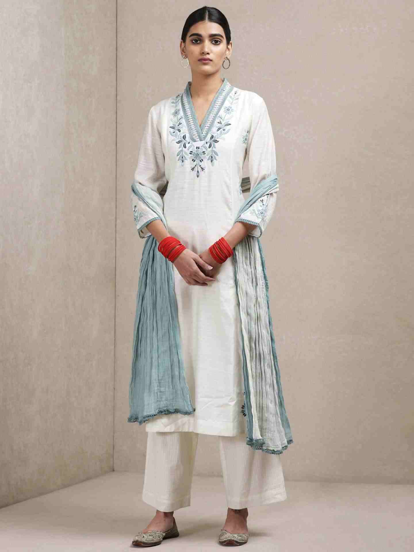 Ivory Aari Suit Set