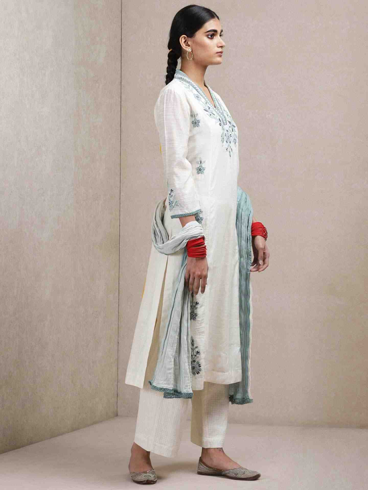 Ivory Aari Suit Set