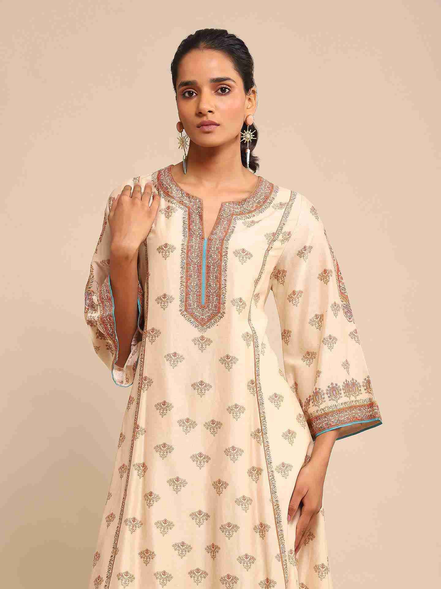 Off White Chanderi Suit Set