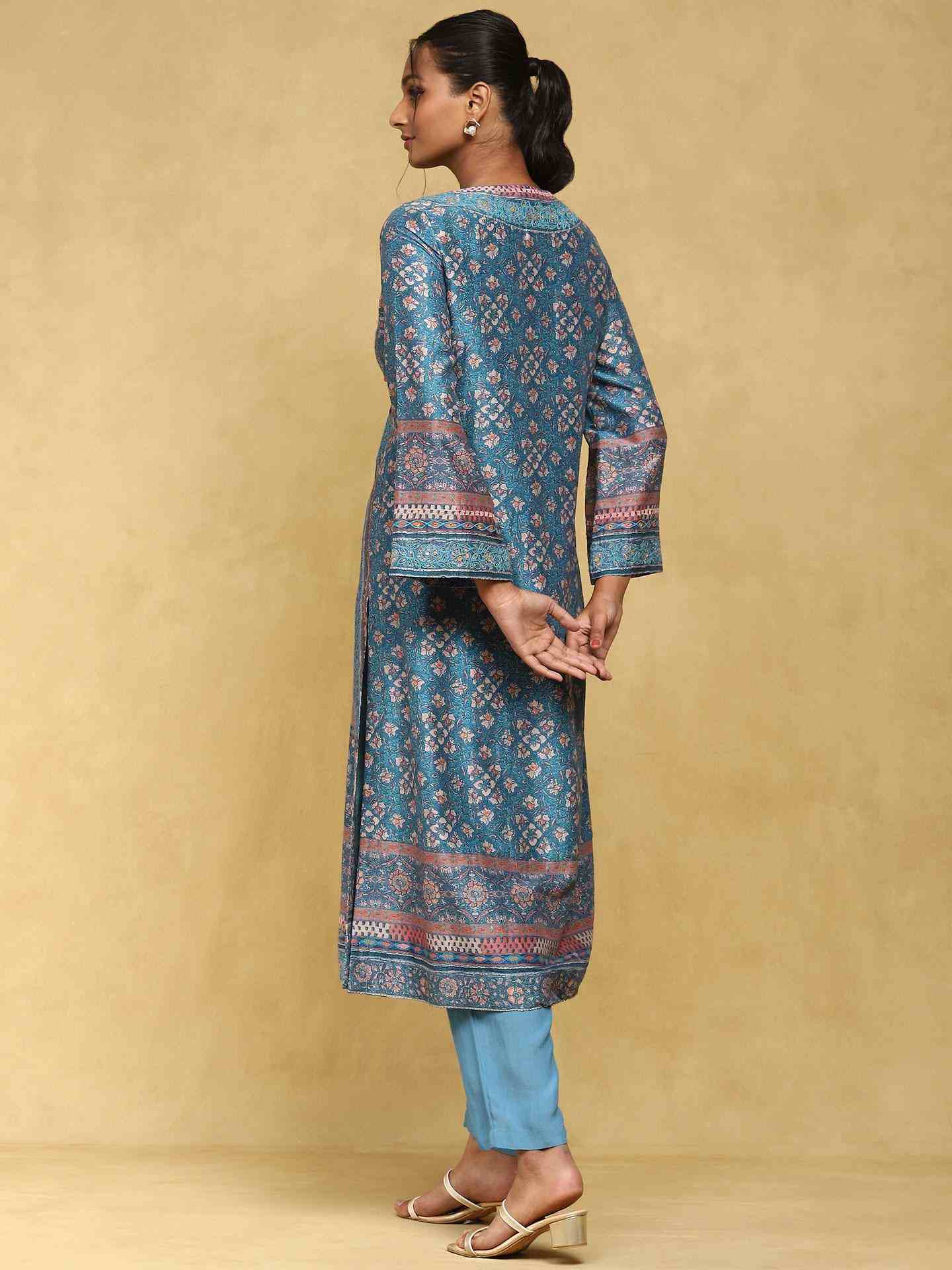 Blue Multan Crepe Suit Set