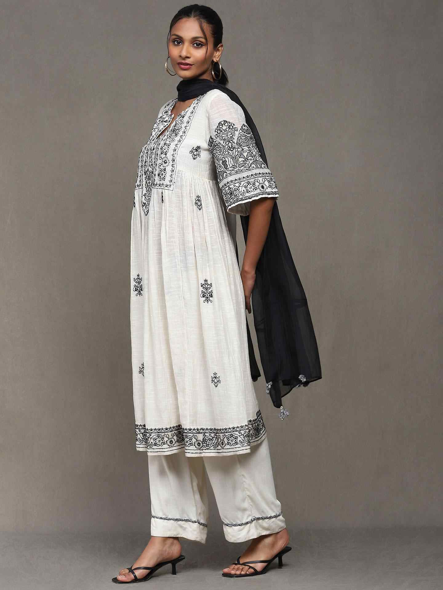 White Pirihan Suit Set