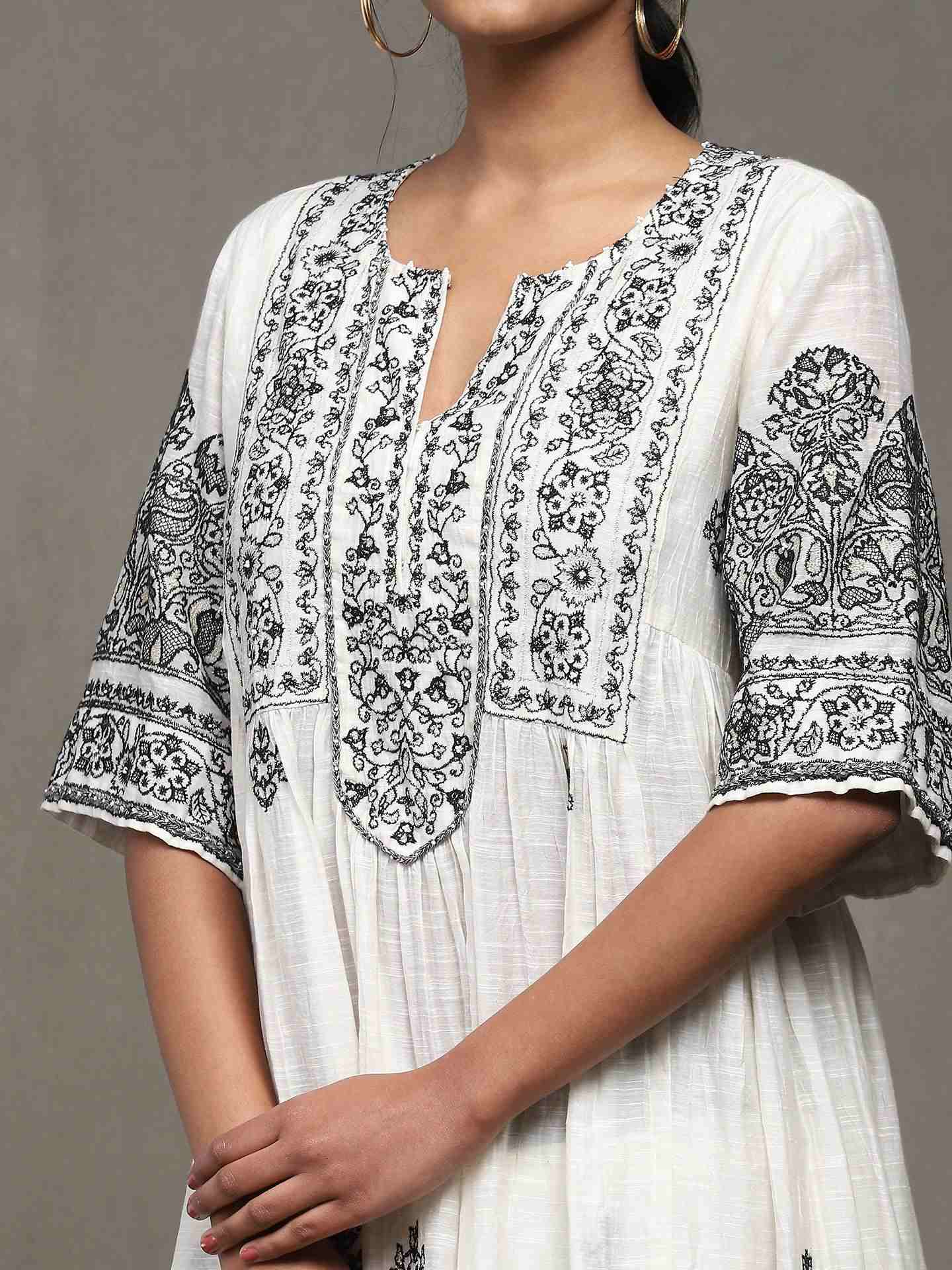 White Pirihan Suit Set