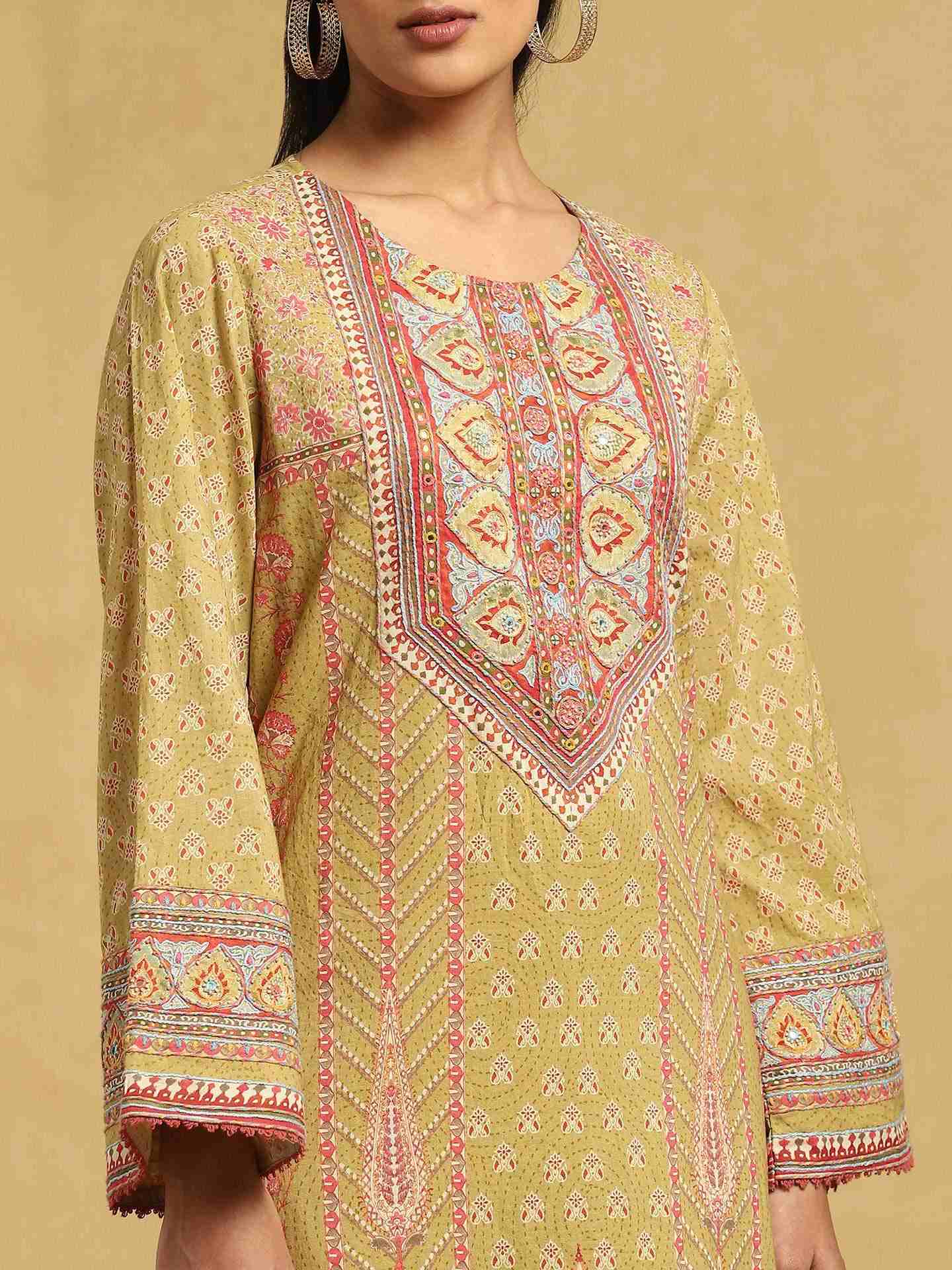 Green Jharoka Cotton Suit Set