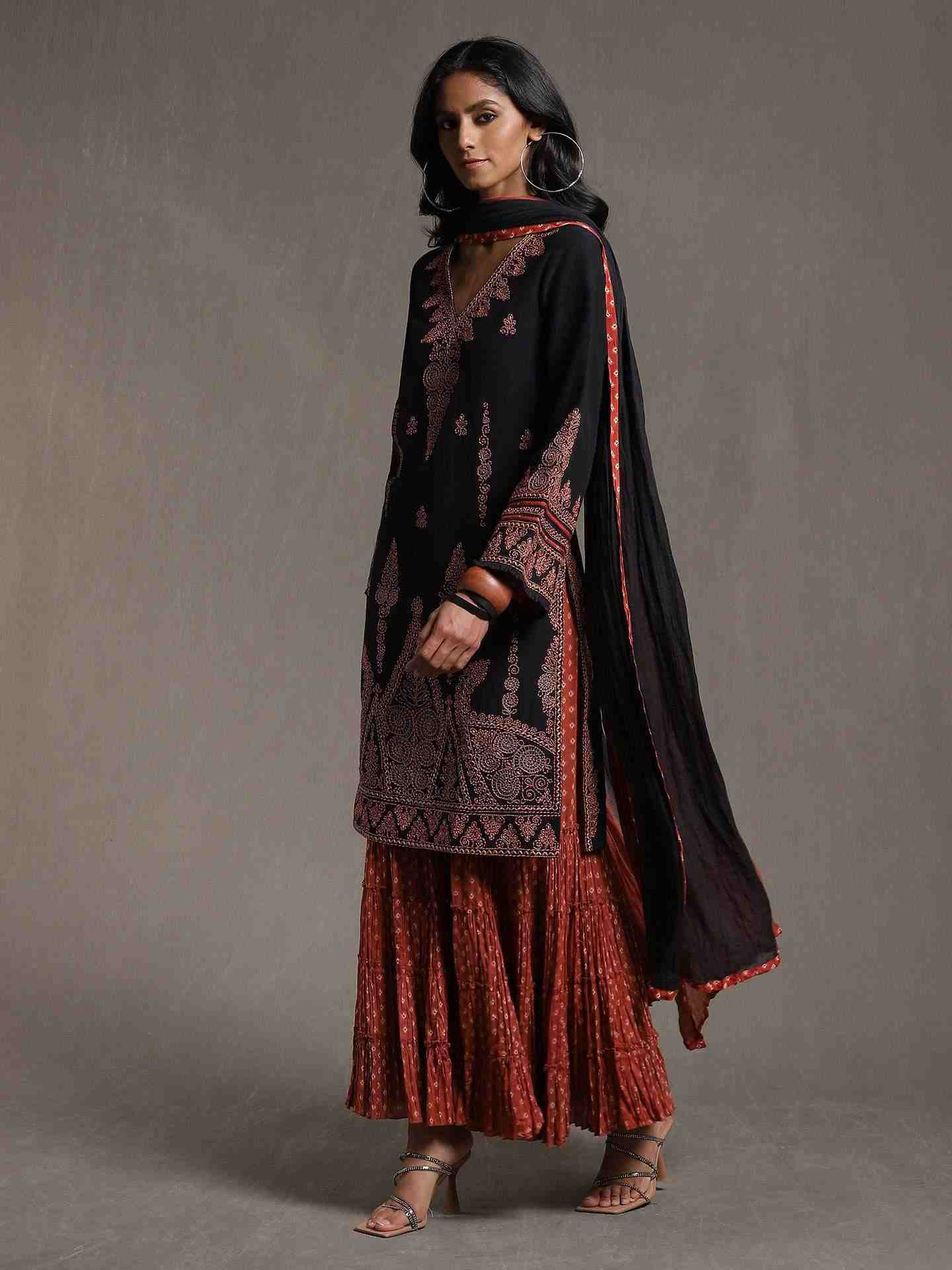 Black Romani Sharara Set