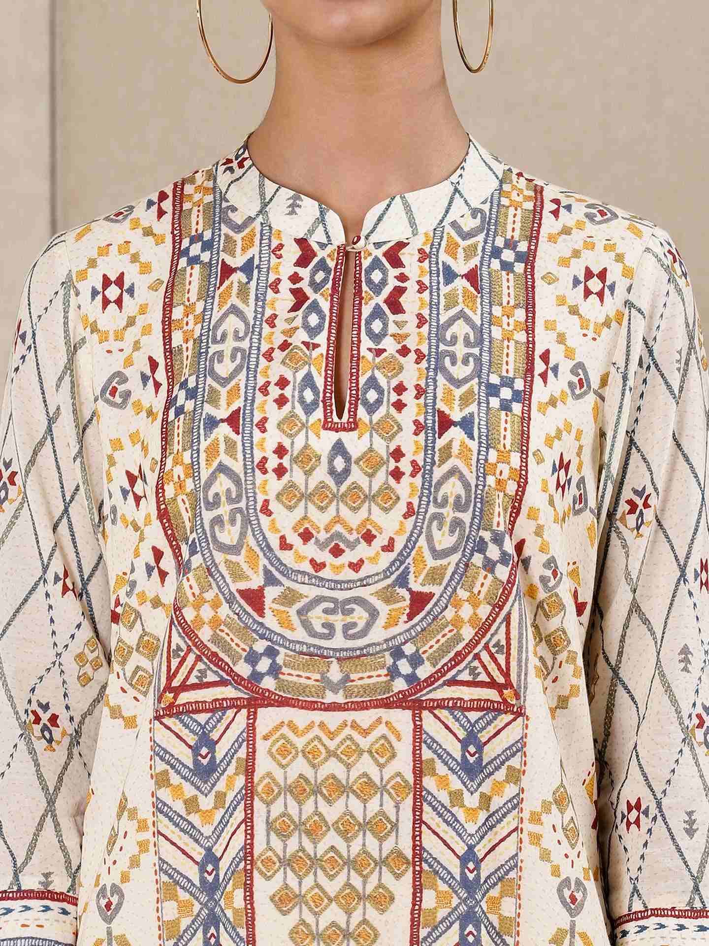 Off White Alvira Layout Suit Set