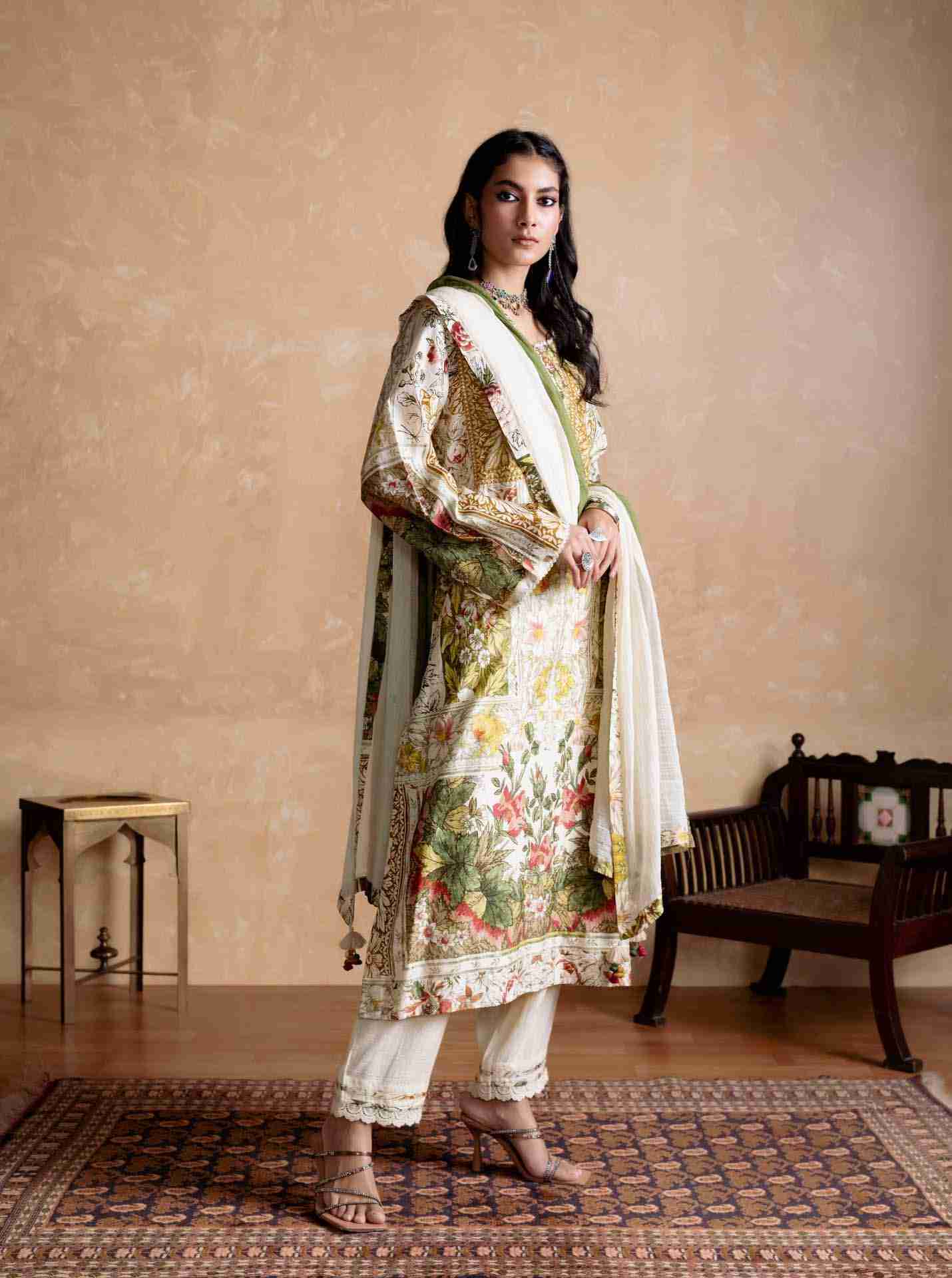 Off White Pierra Suit Set