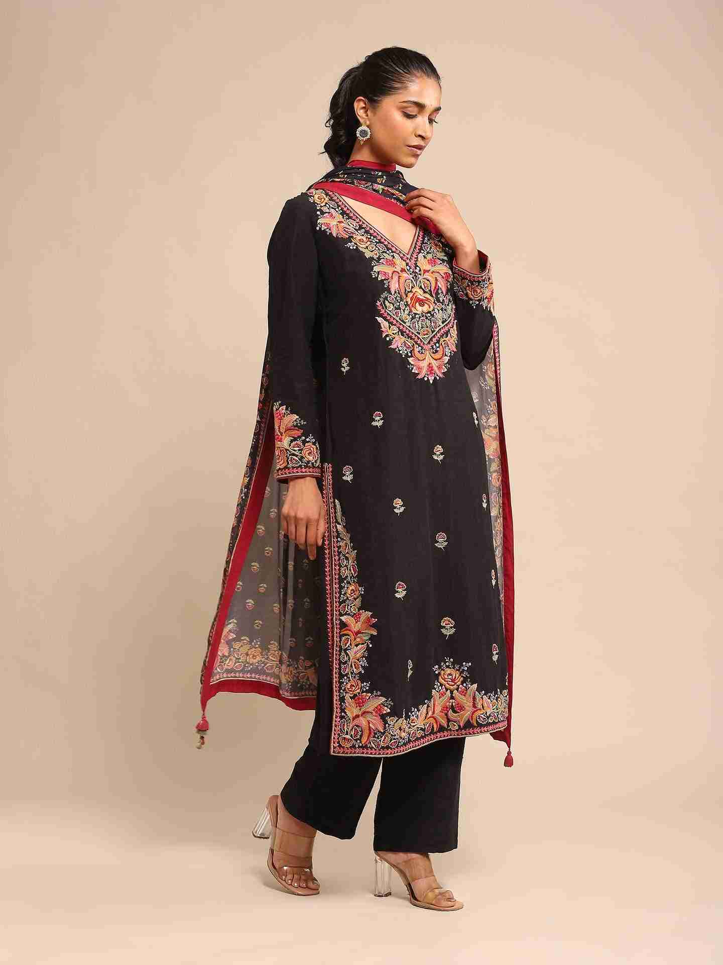 Black Bunsu Suit Set