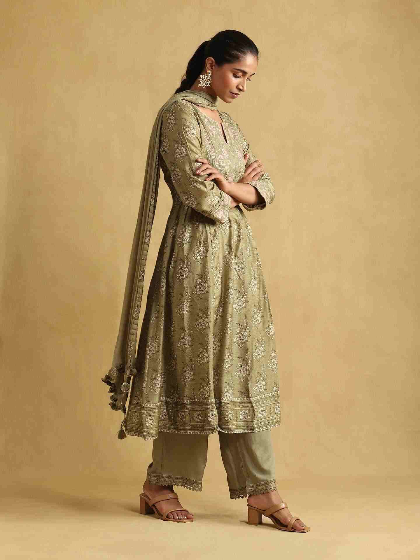 Green Jenny Suit Set