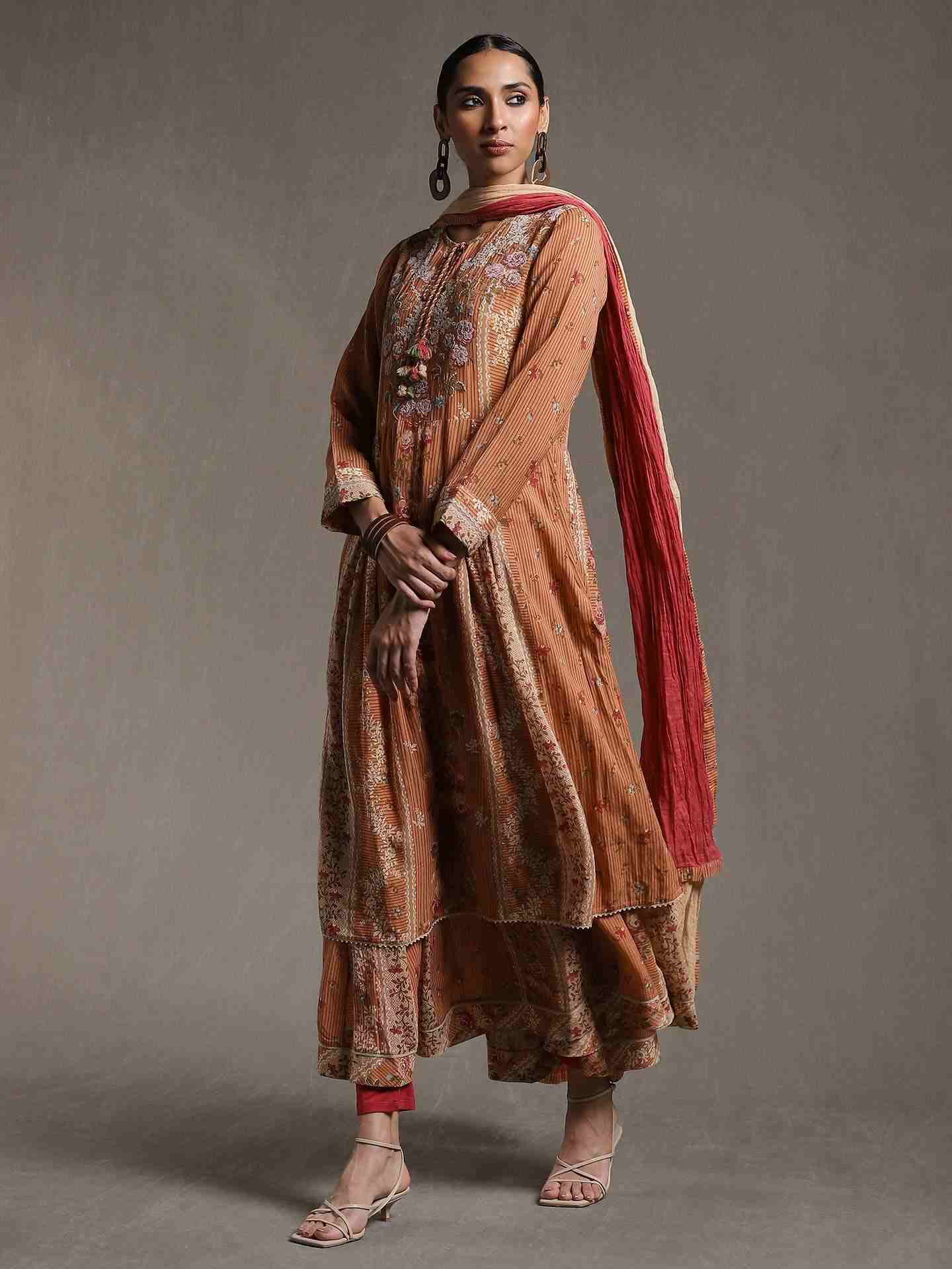 Beige Bisque Suit Set