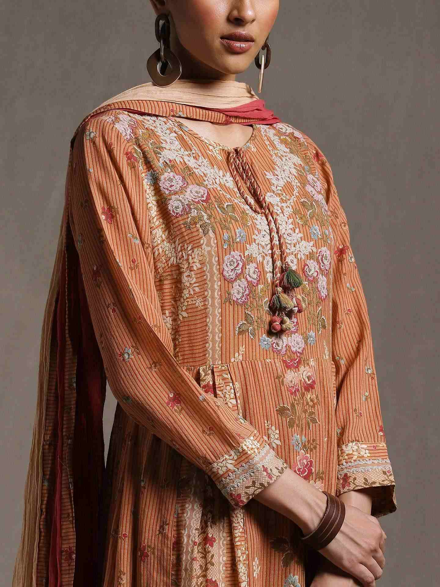 Beige Bisque Suit Set