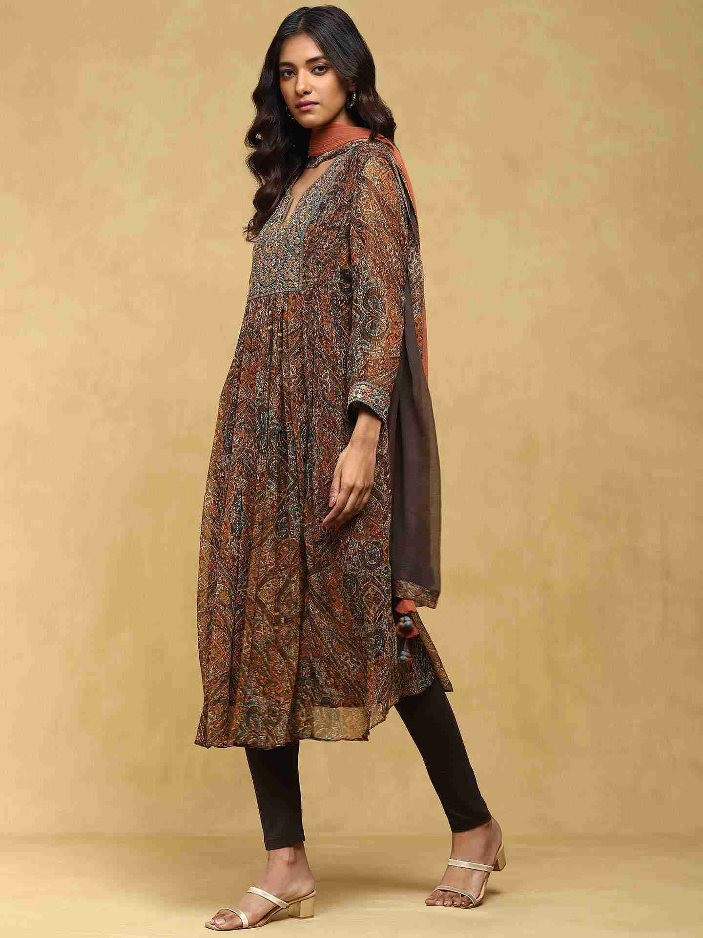 Brown Avanti Suit Set