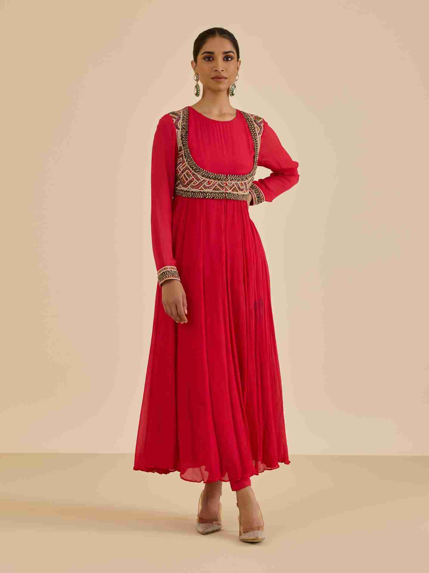 Red Kuba Suit Set