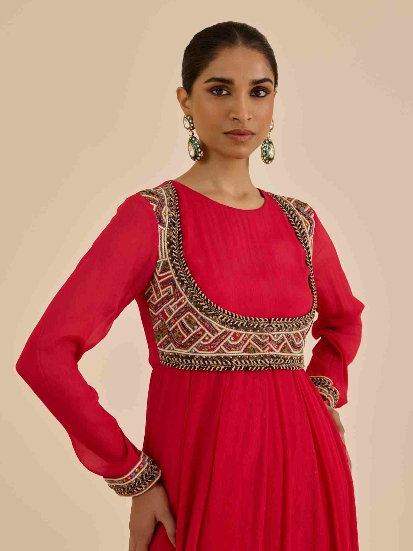 Red Kuba Suit Set
