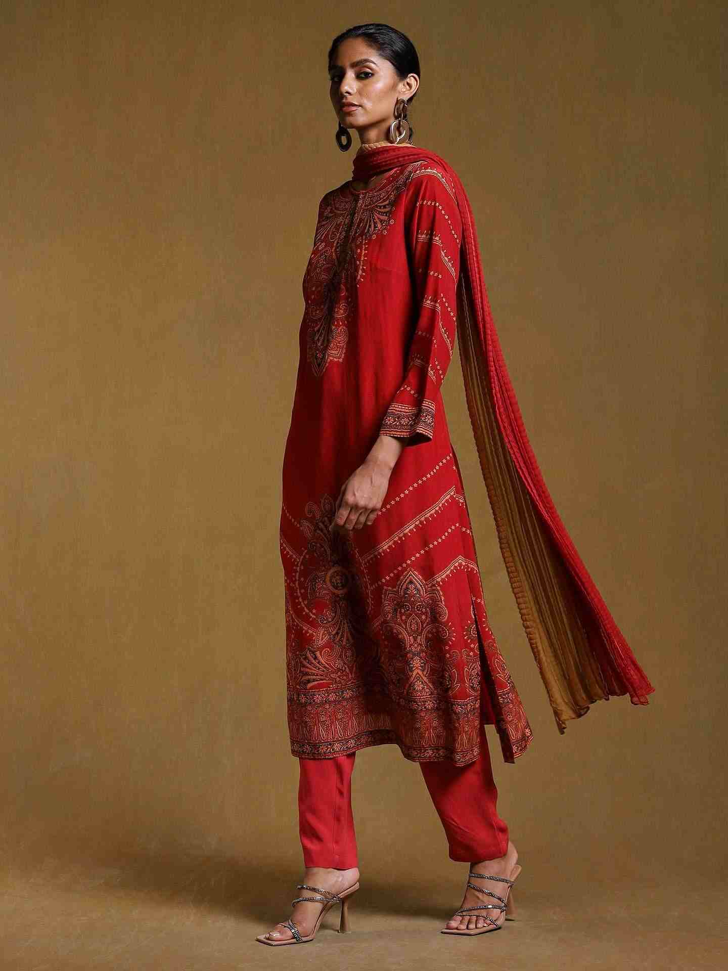 Red Pestelle Crepe Suit Set