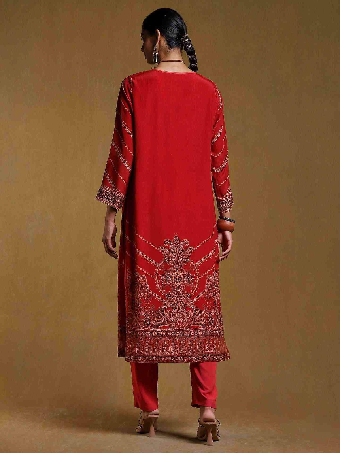 Red Pestelle Crepe Suit Set