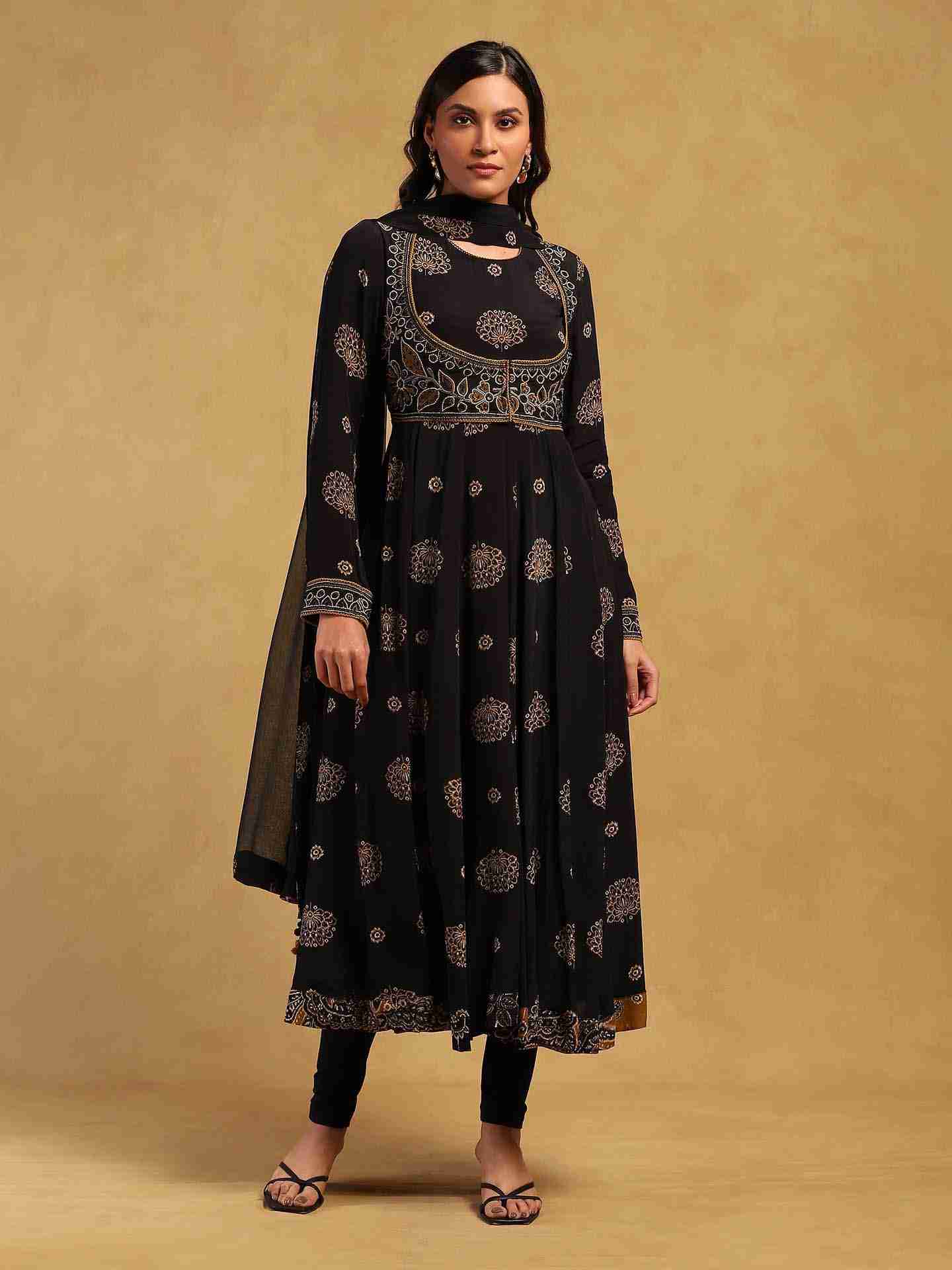 Black Madhura Suit Set