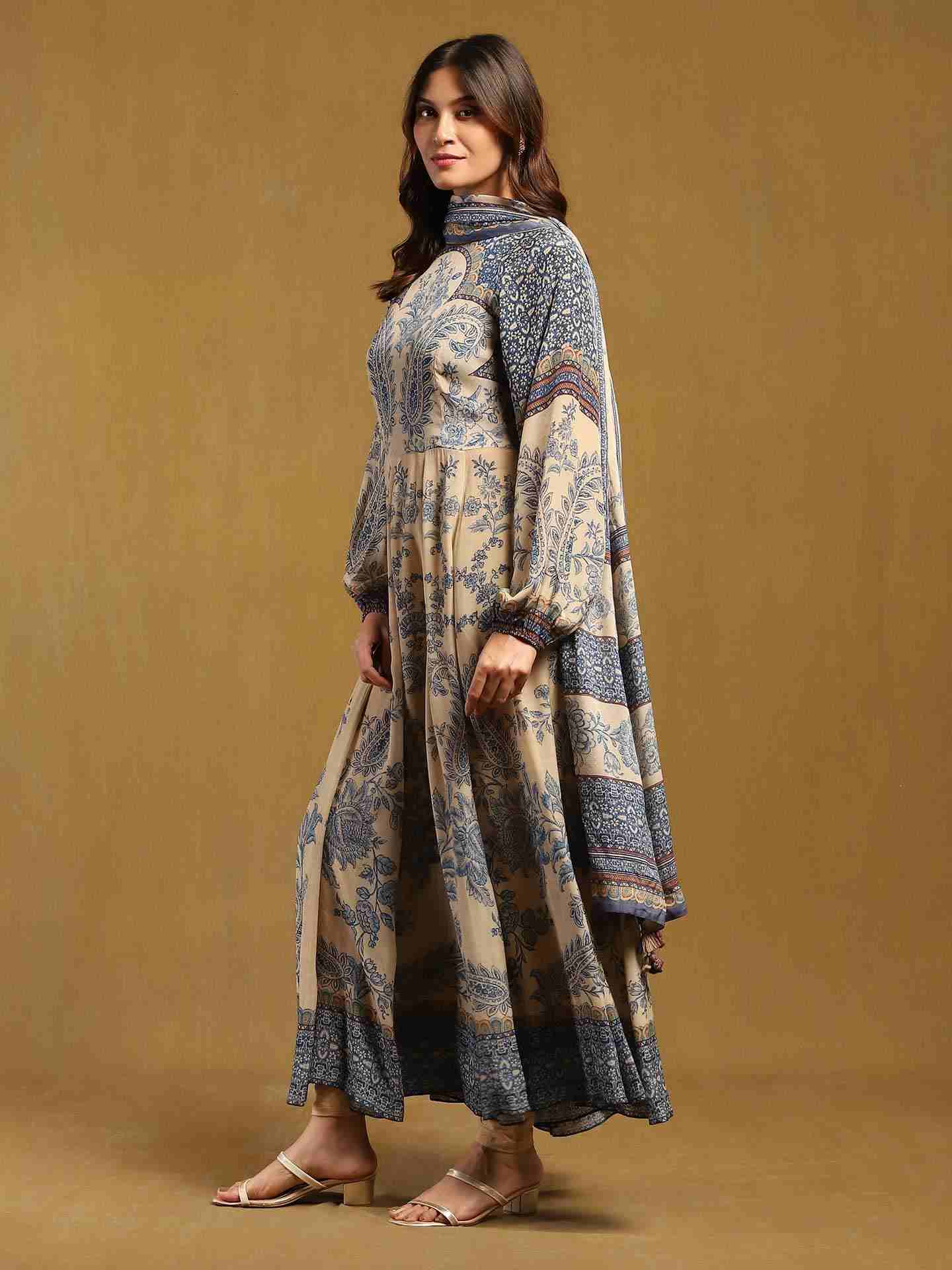 Beige Sulawasi Suit Set