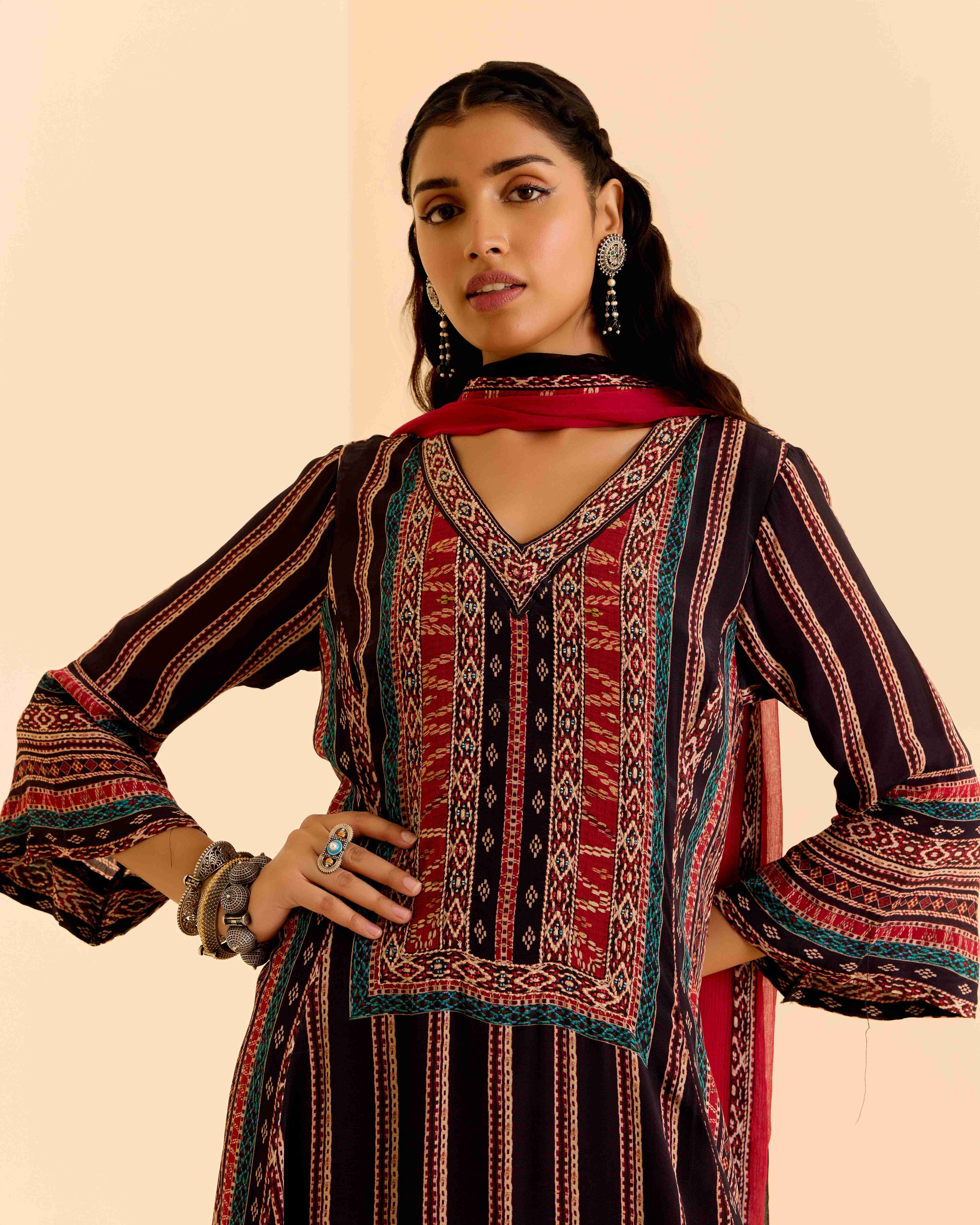 Black Cairo Suit Set