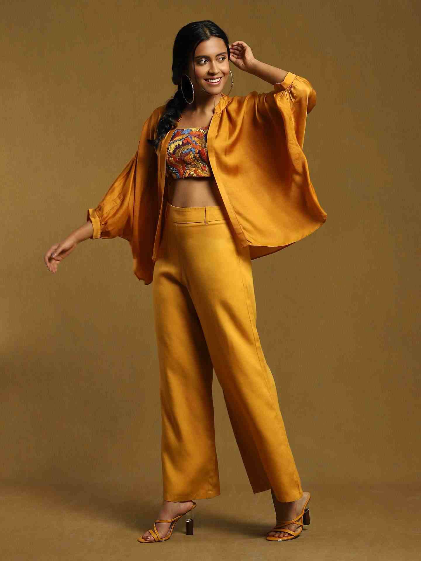 Yellow Streak Solid Suit Set