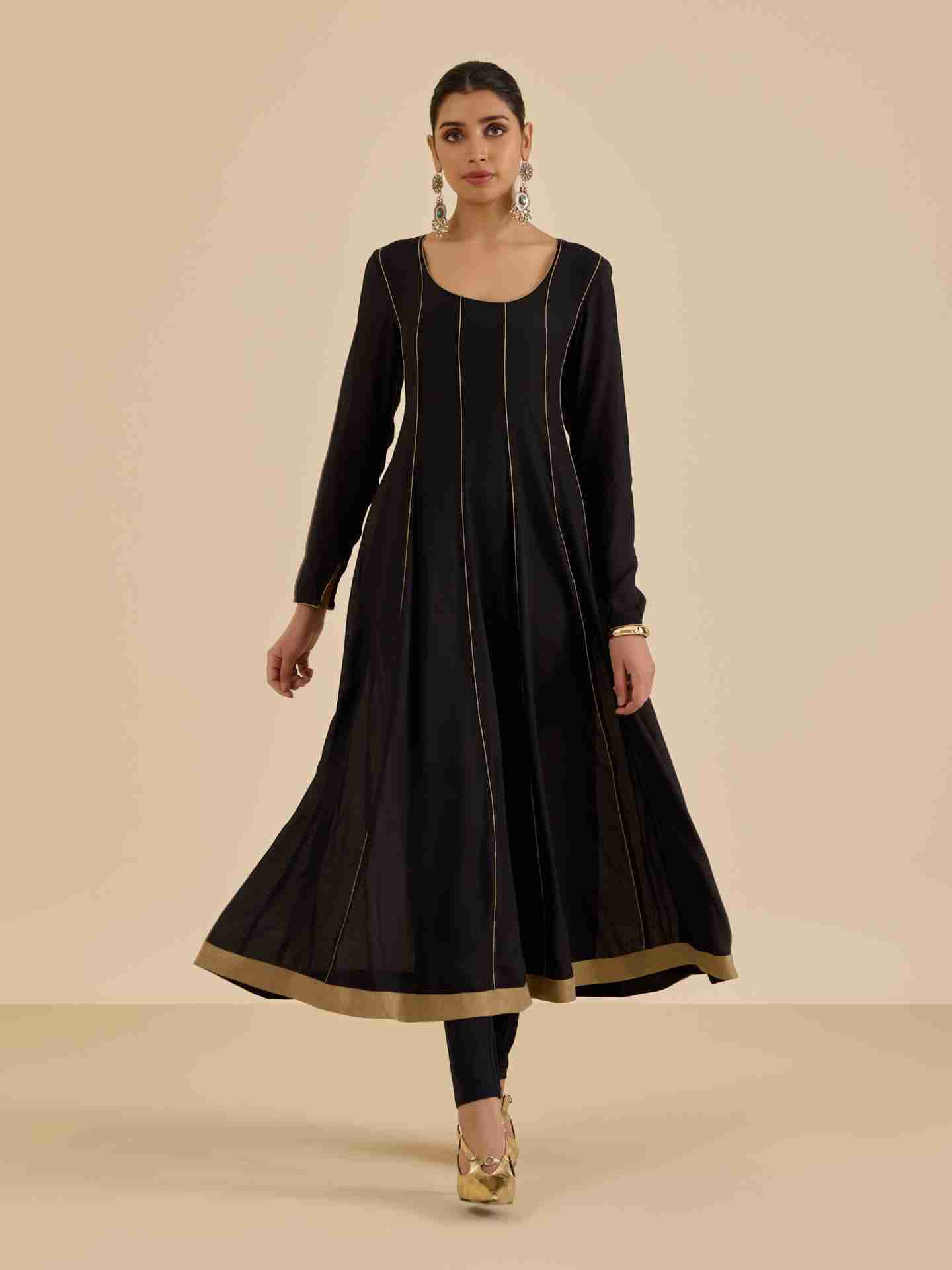 Black Naira Suit Set