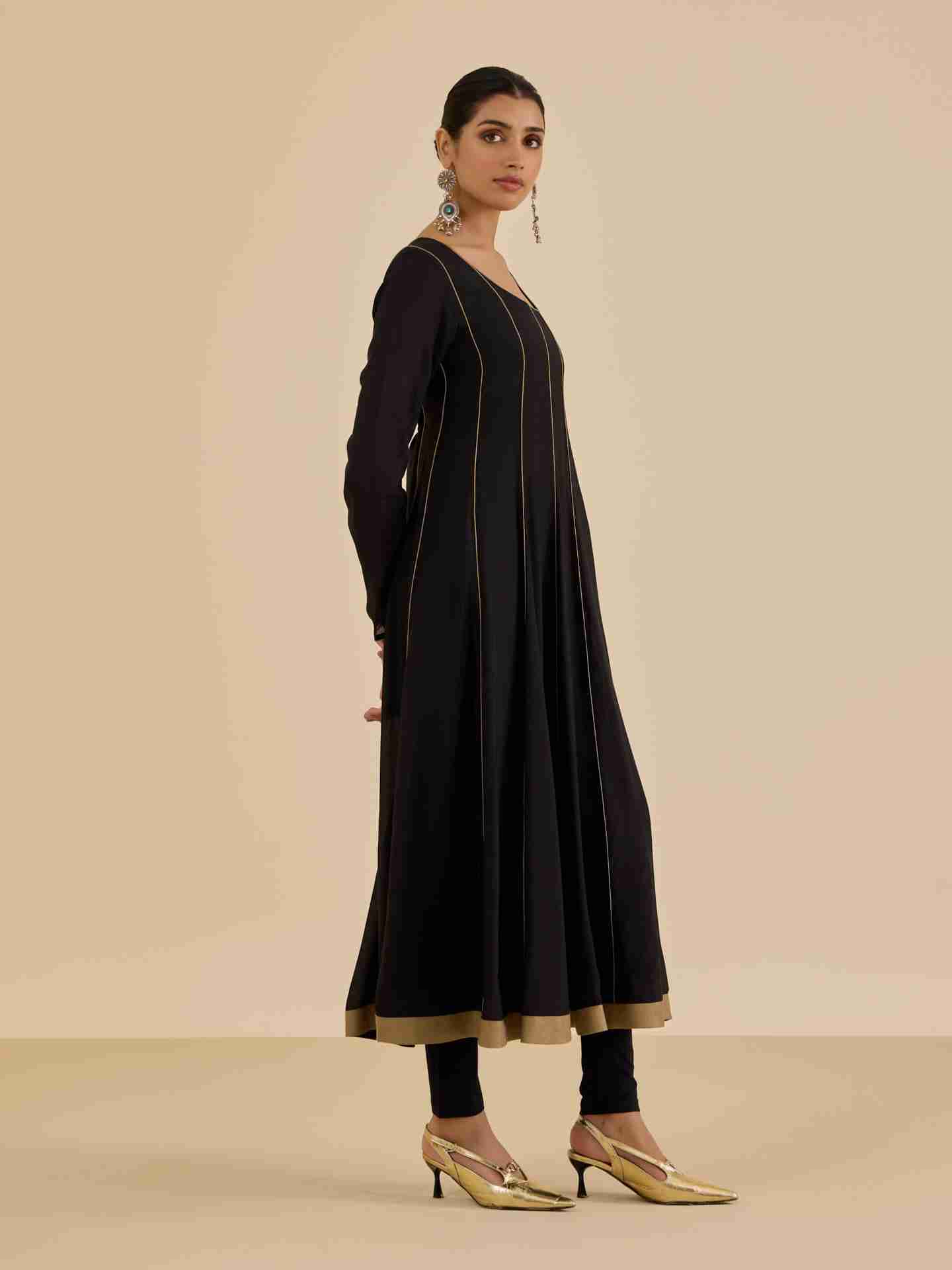 Black Naira Suit Set