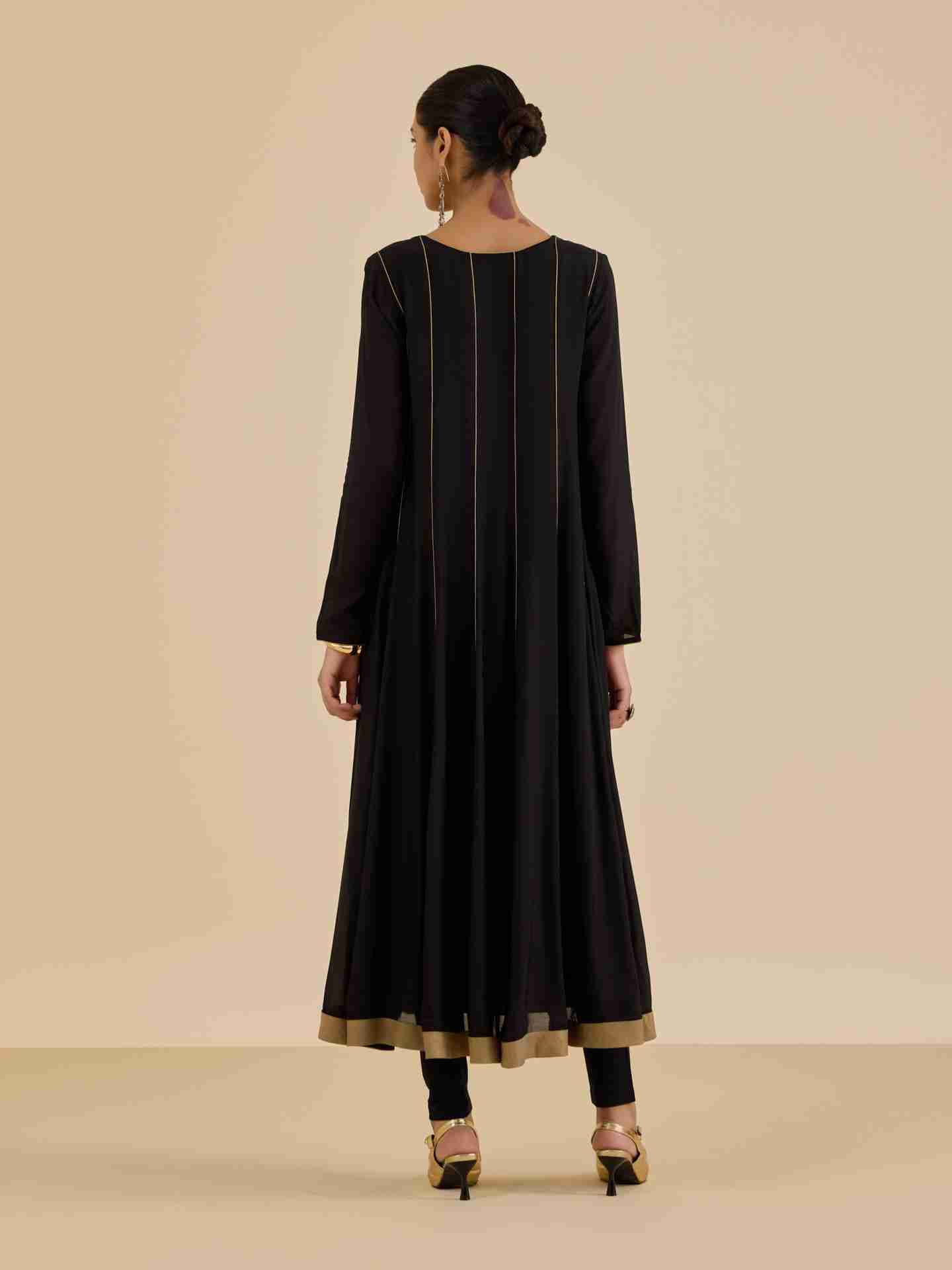 Black Naira Suit Set