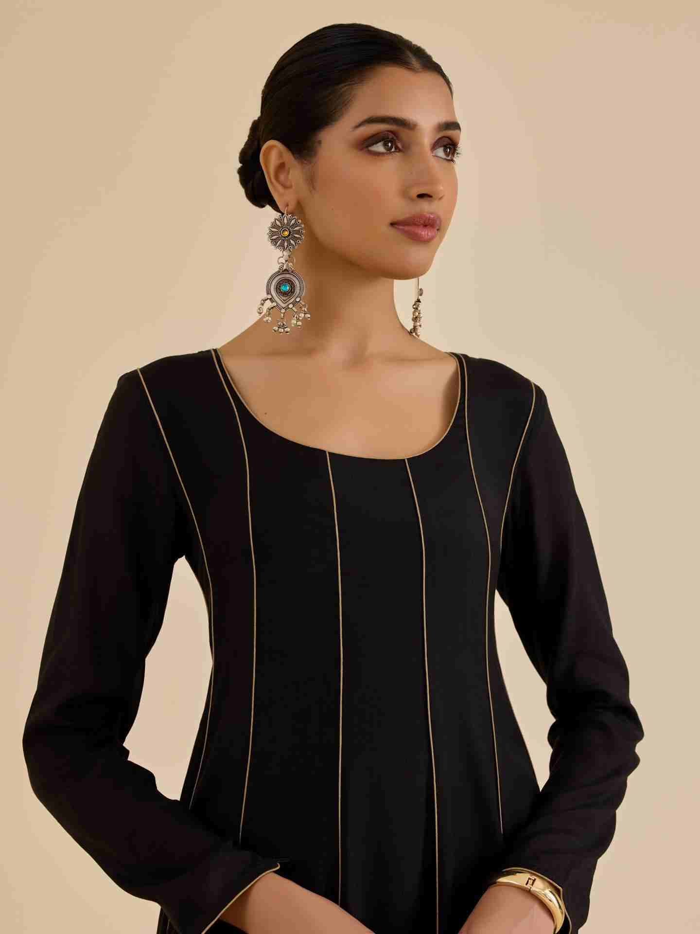 Black Naira Suit Set