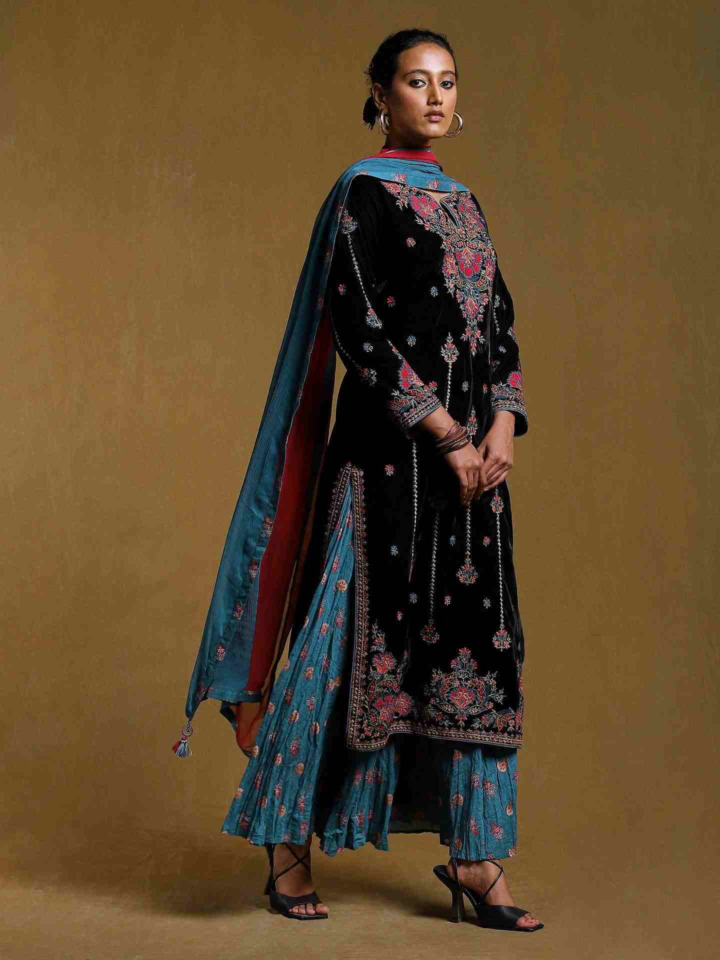 Black Sarasa Solid Velvet Sharara Set