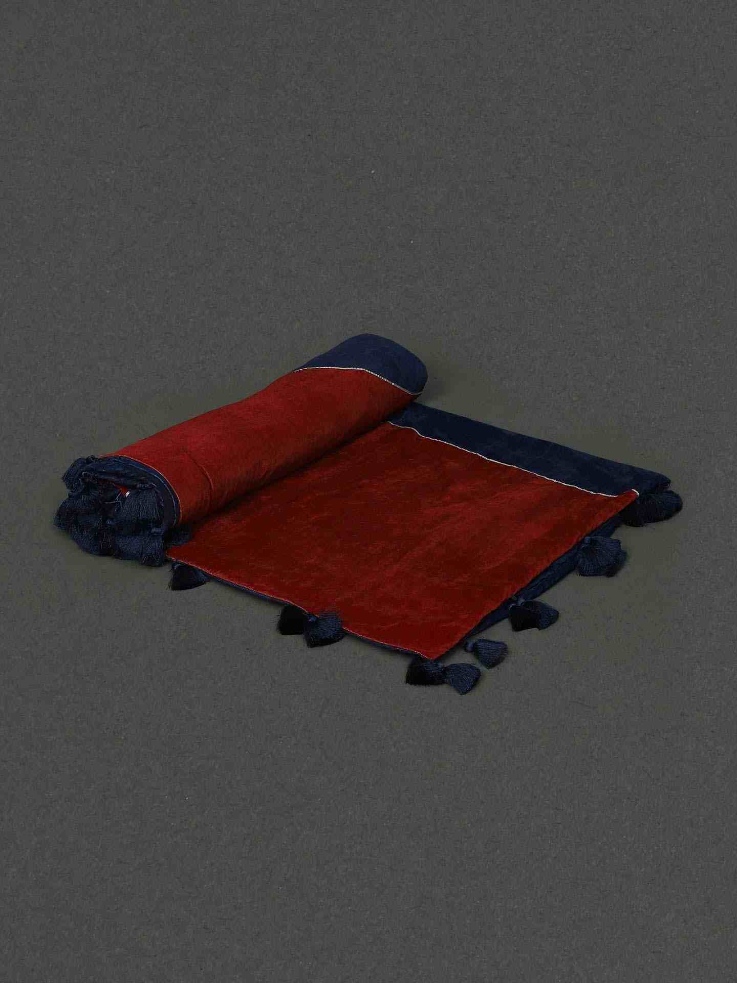 Blue & Red Amer Fort Velvet Bed Cover