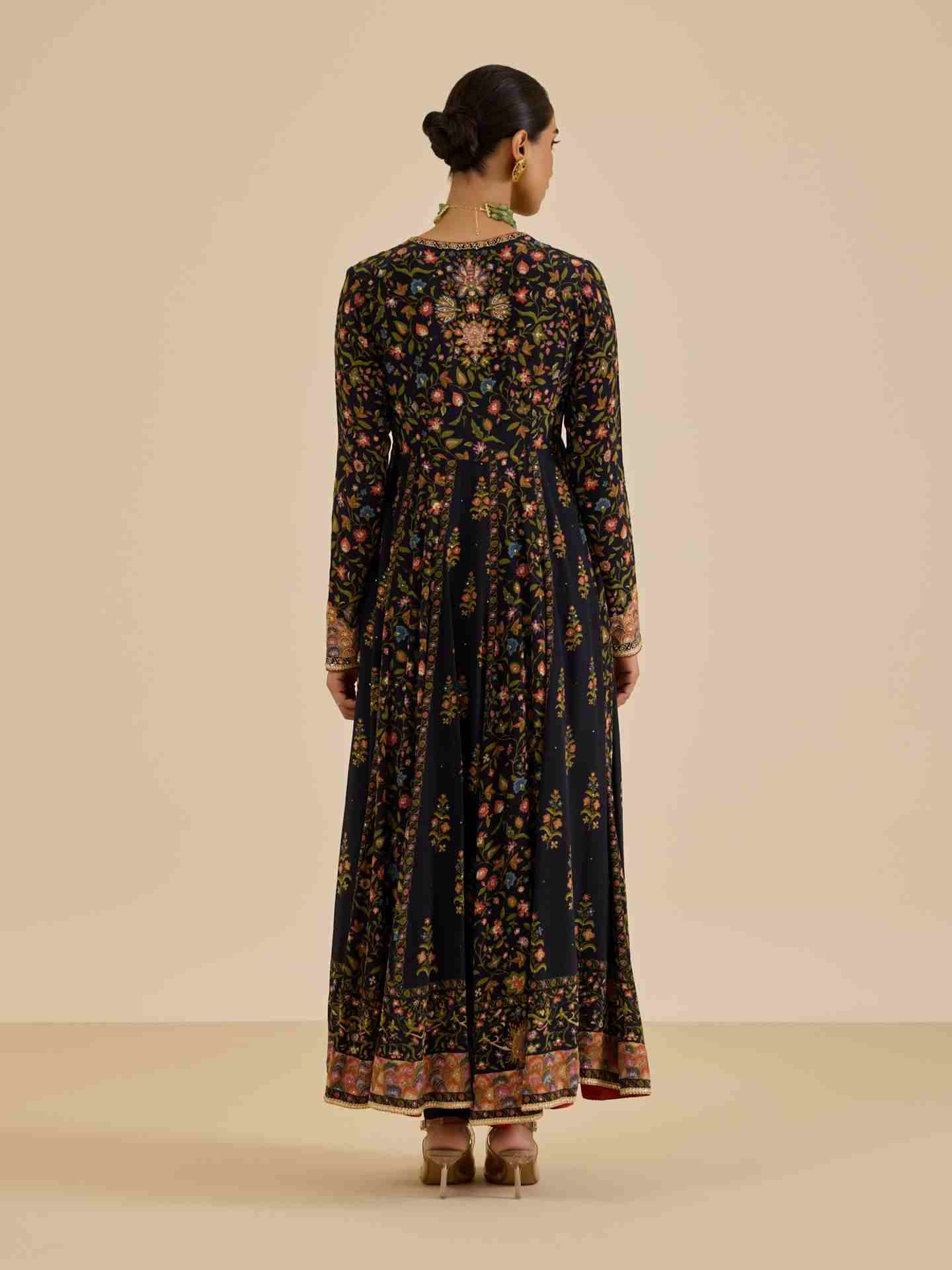 Black & Multi Pintado Suit Set