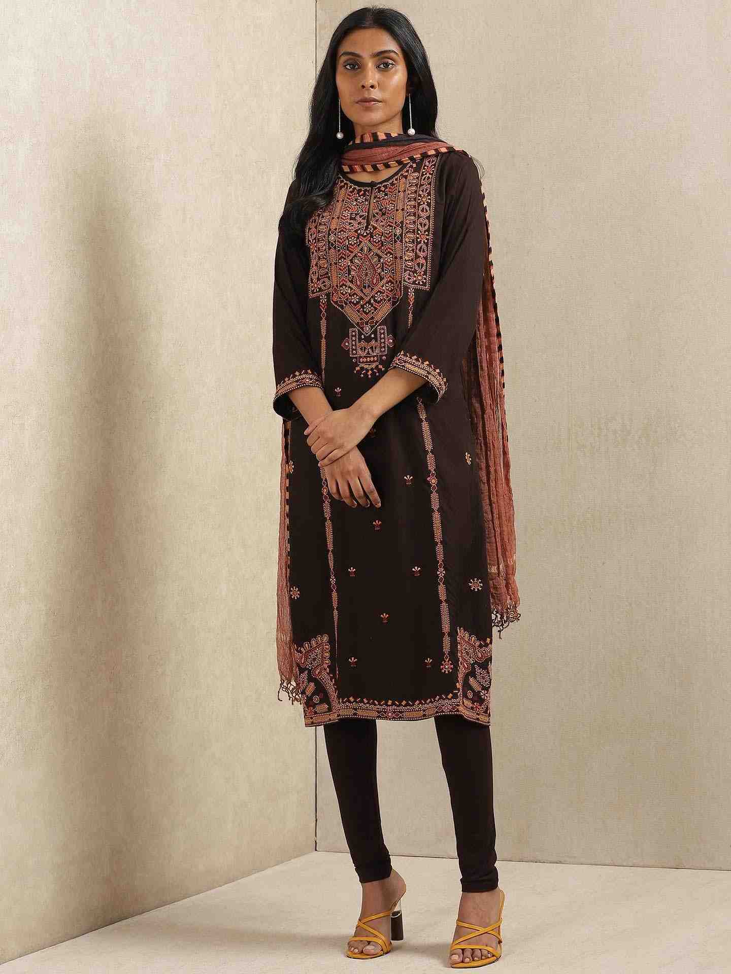 Black Vari Solid Suit Set