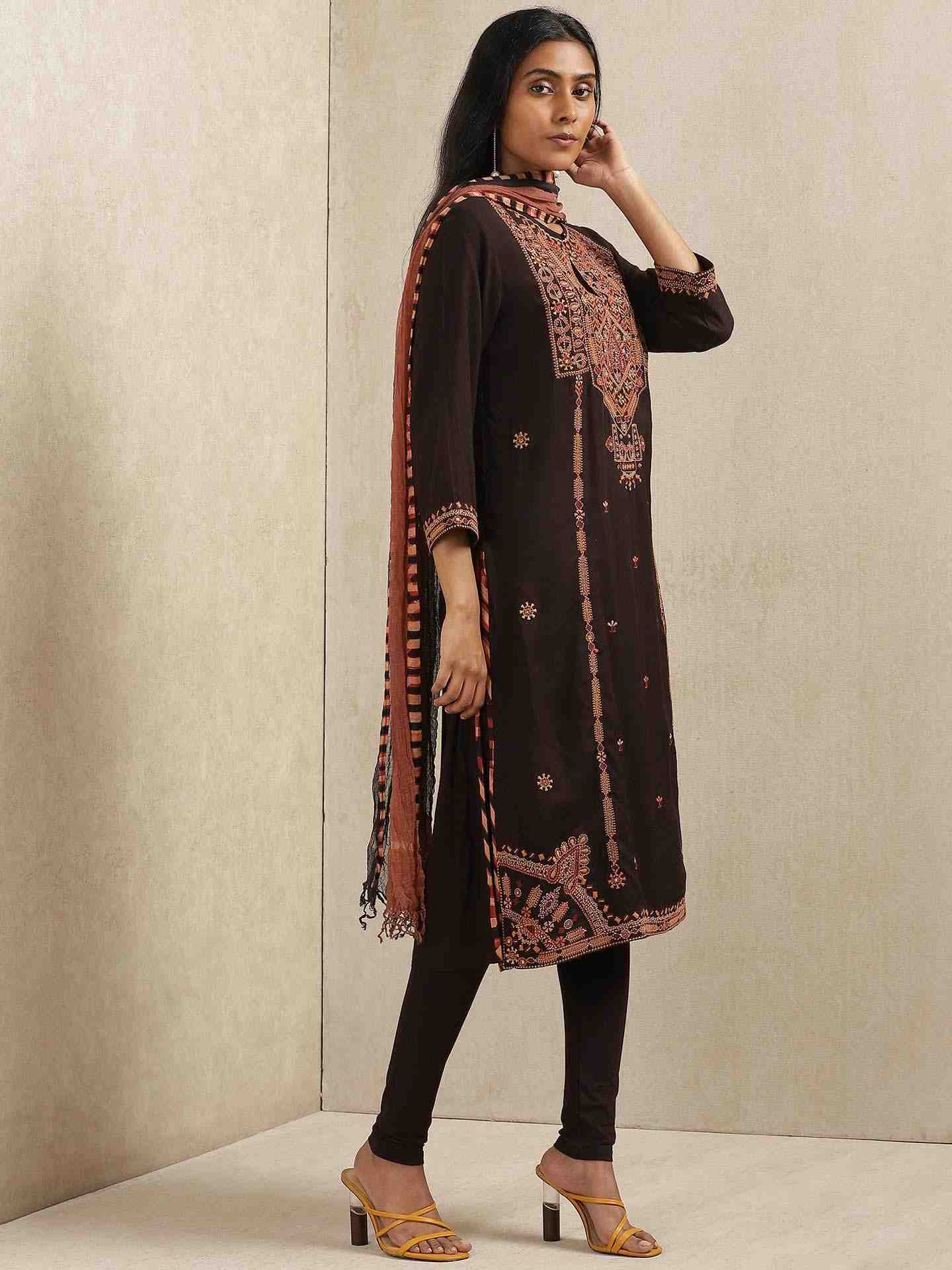 Black Vari Solid Suit Set