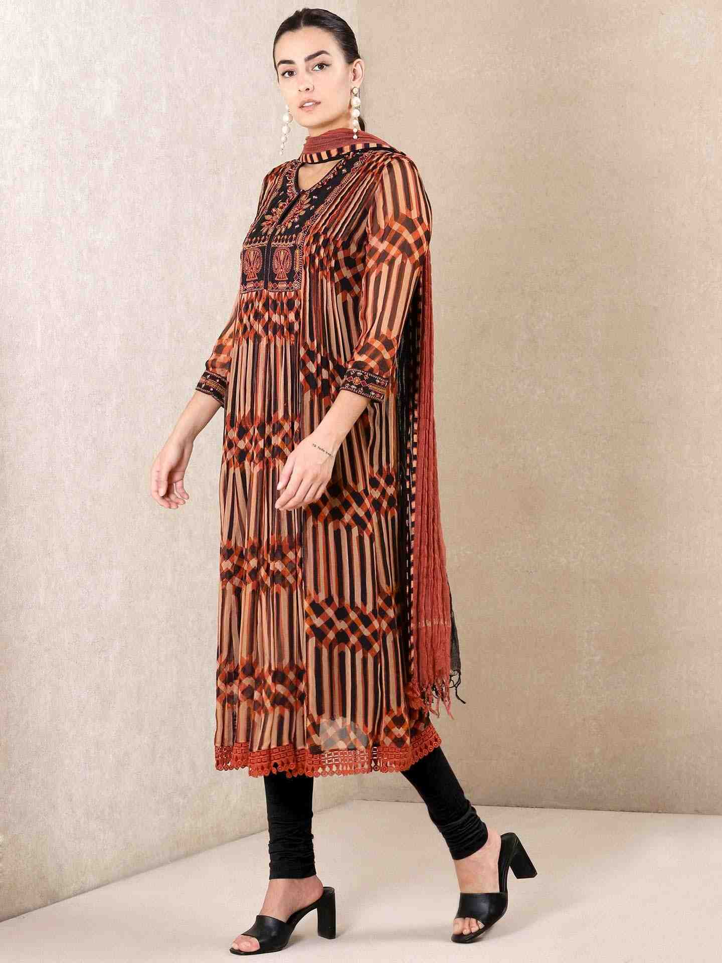 Terracotta Vari Suit Set