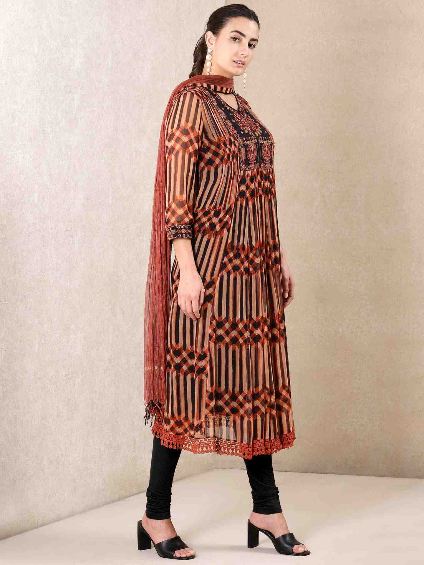 Terracotta Vari Suit Set