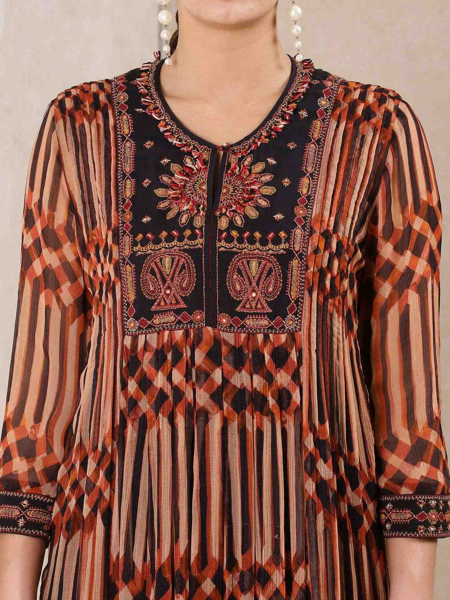 Terracotta Vari Suit Set