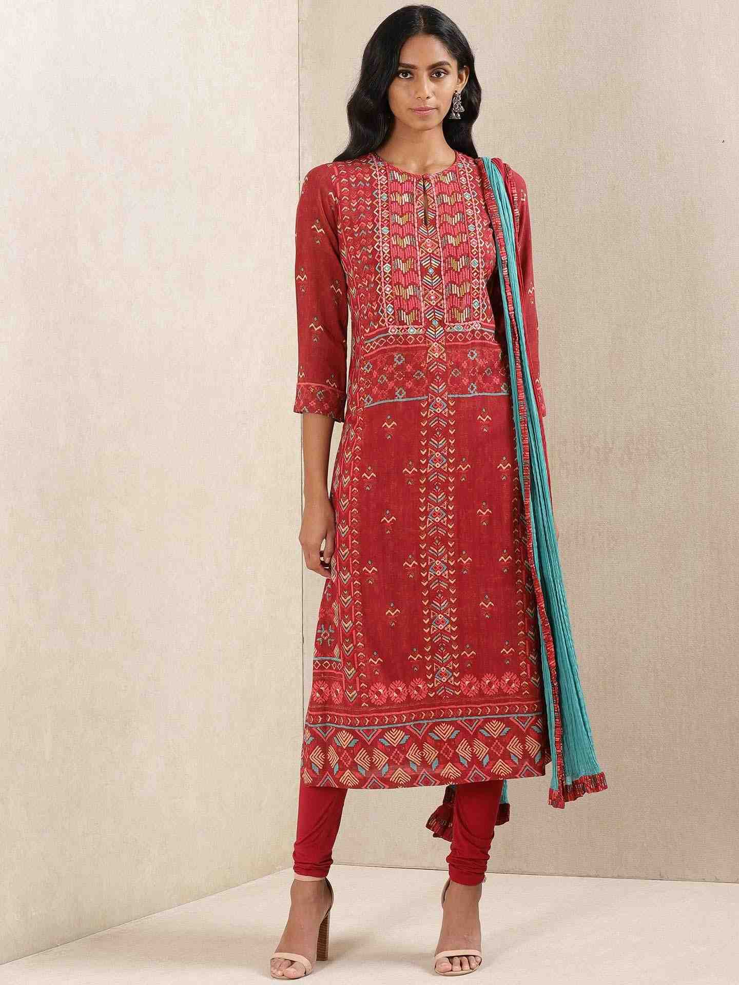 Red Indranil Suit Set