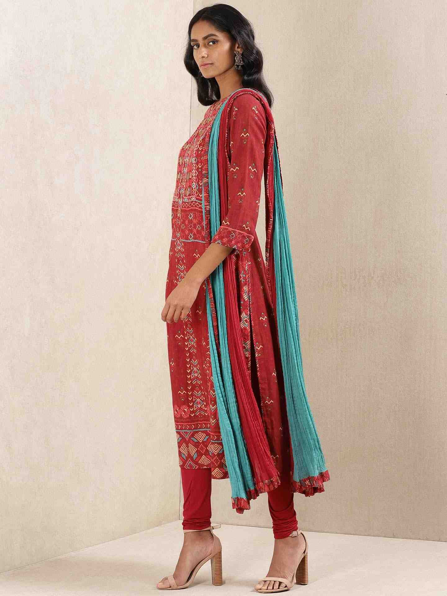 Red Indranil Suit Set