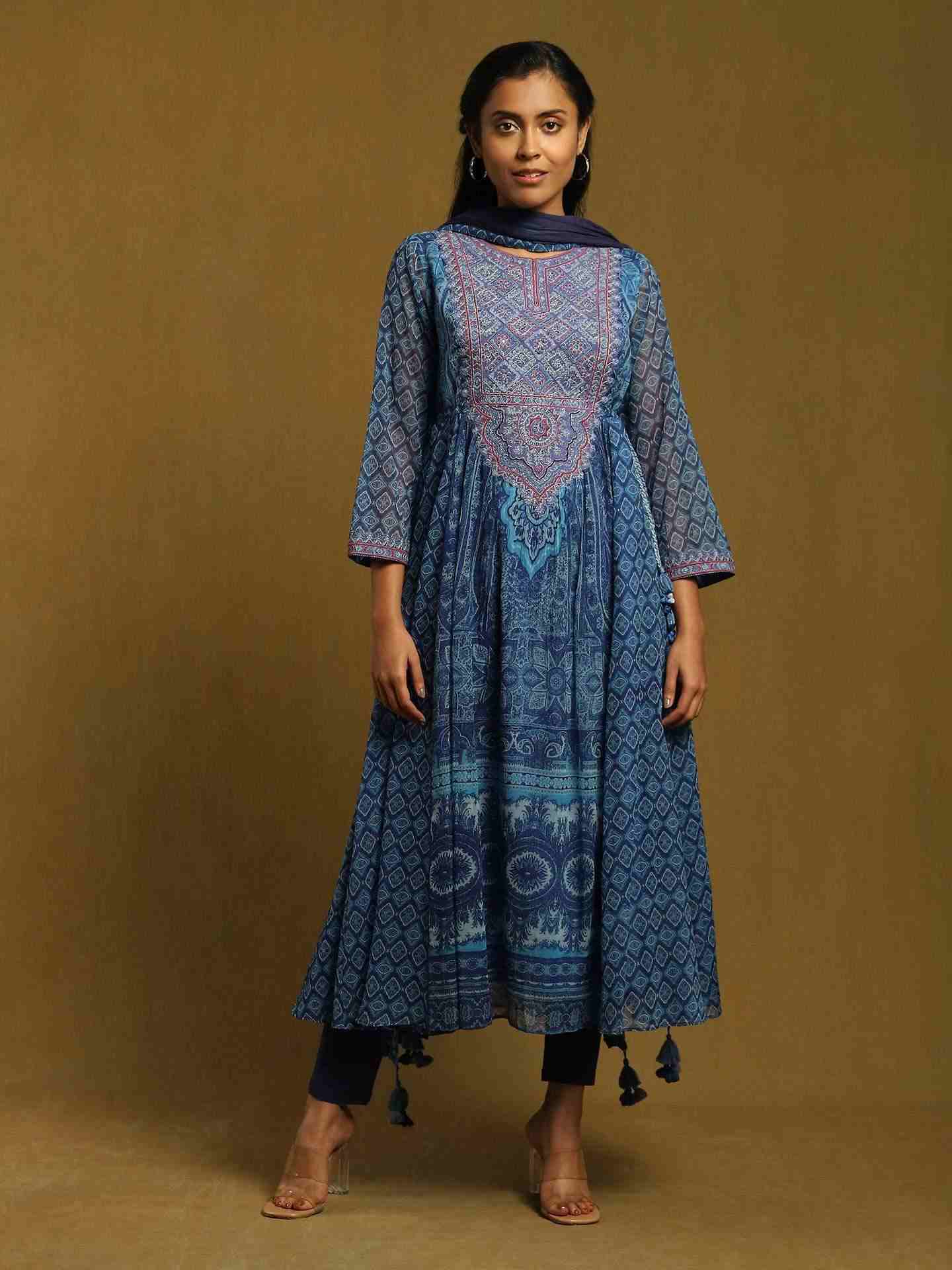 Blue Oriental Suit Set